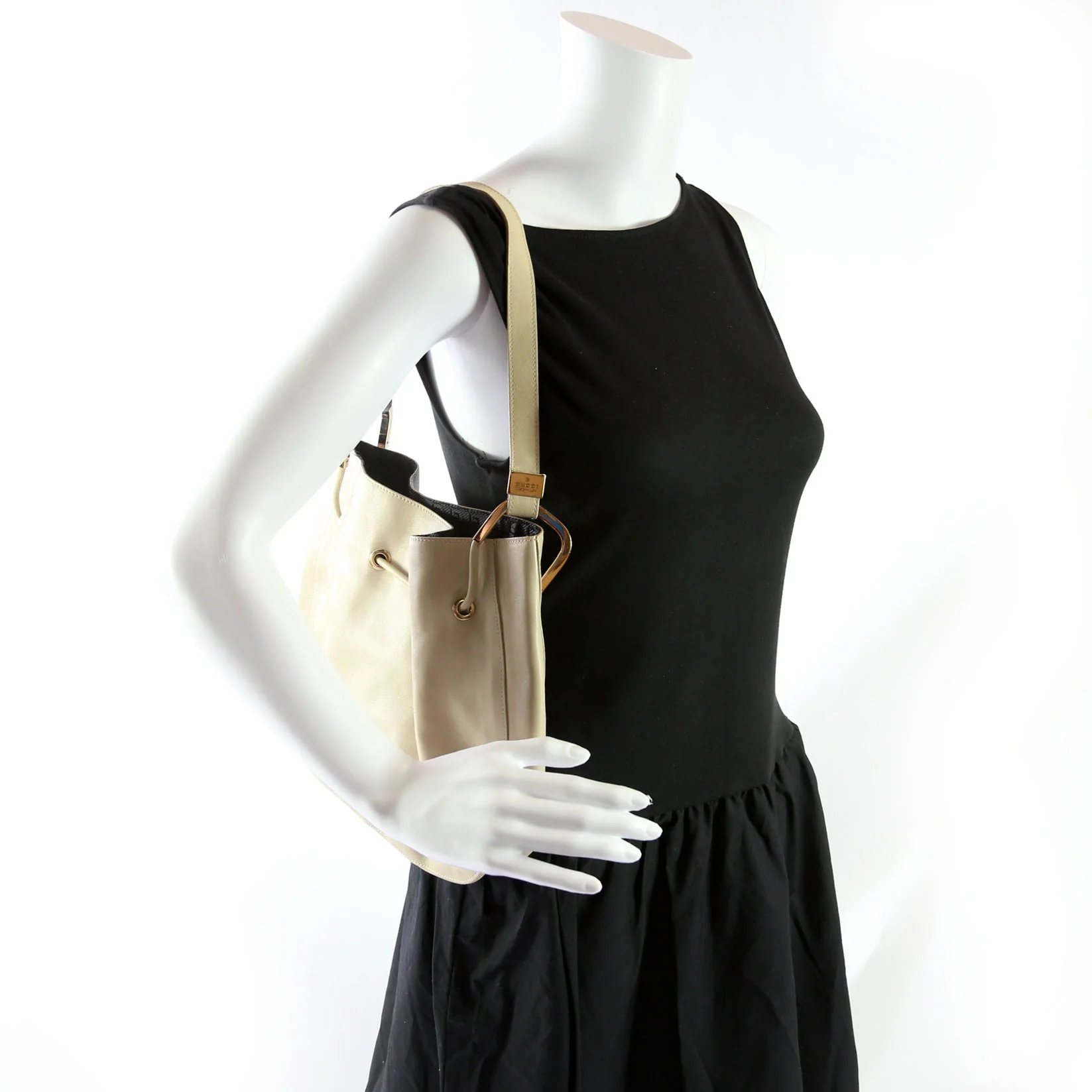 001.3748 Leather Drawstring Hobo Beige/Black - Image 13