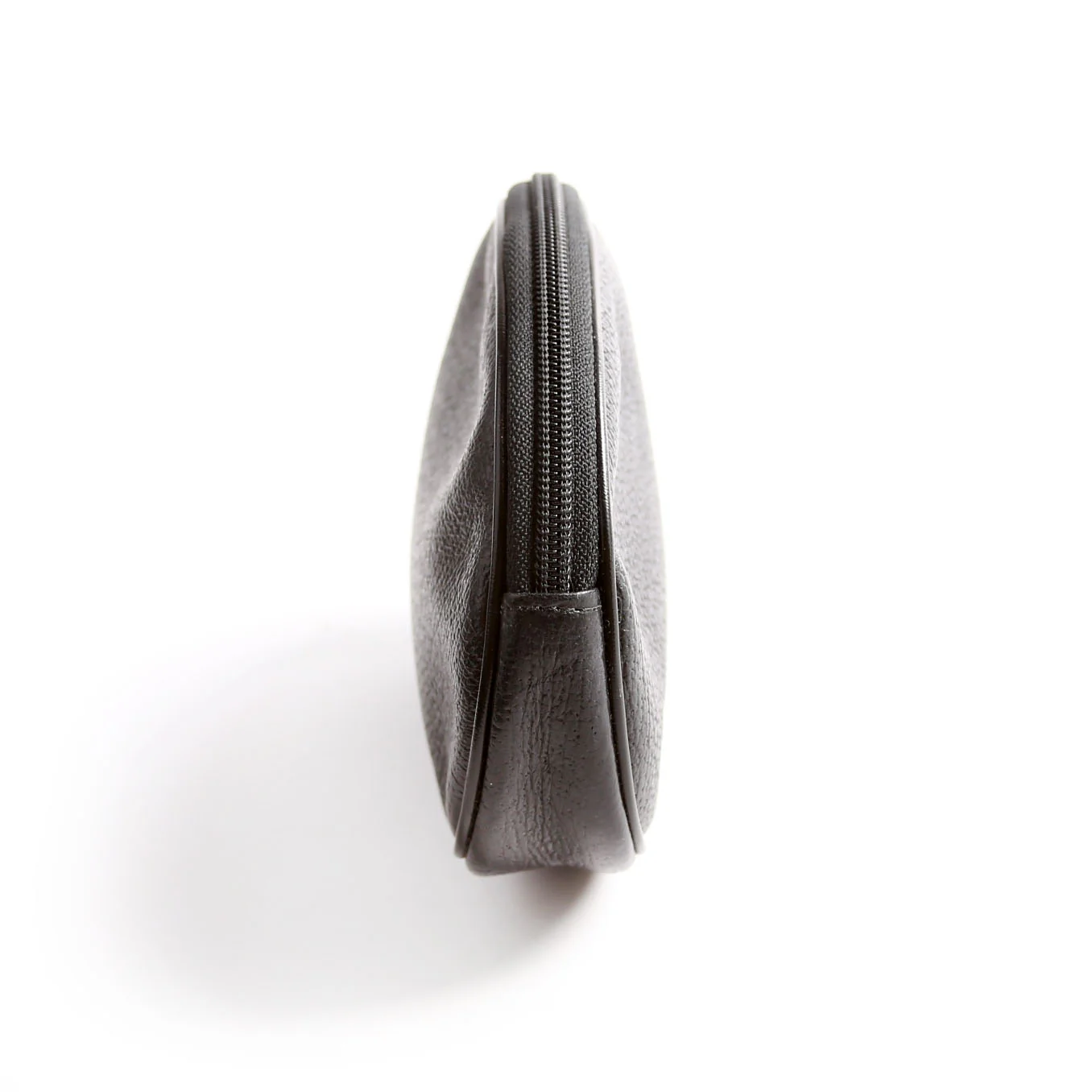 039-004 GG Zip Pouch Leather Vintage Black - Image 4