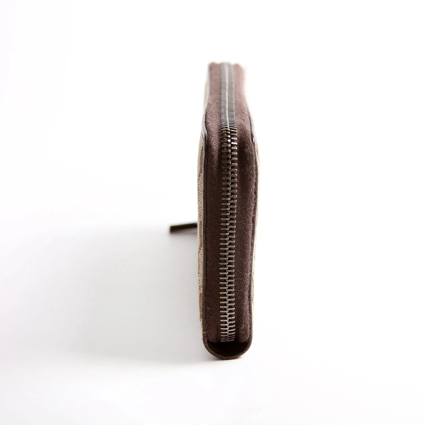 112724 GG Canvas Zip Around Wallet Brown - Image 4