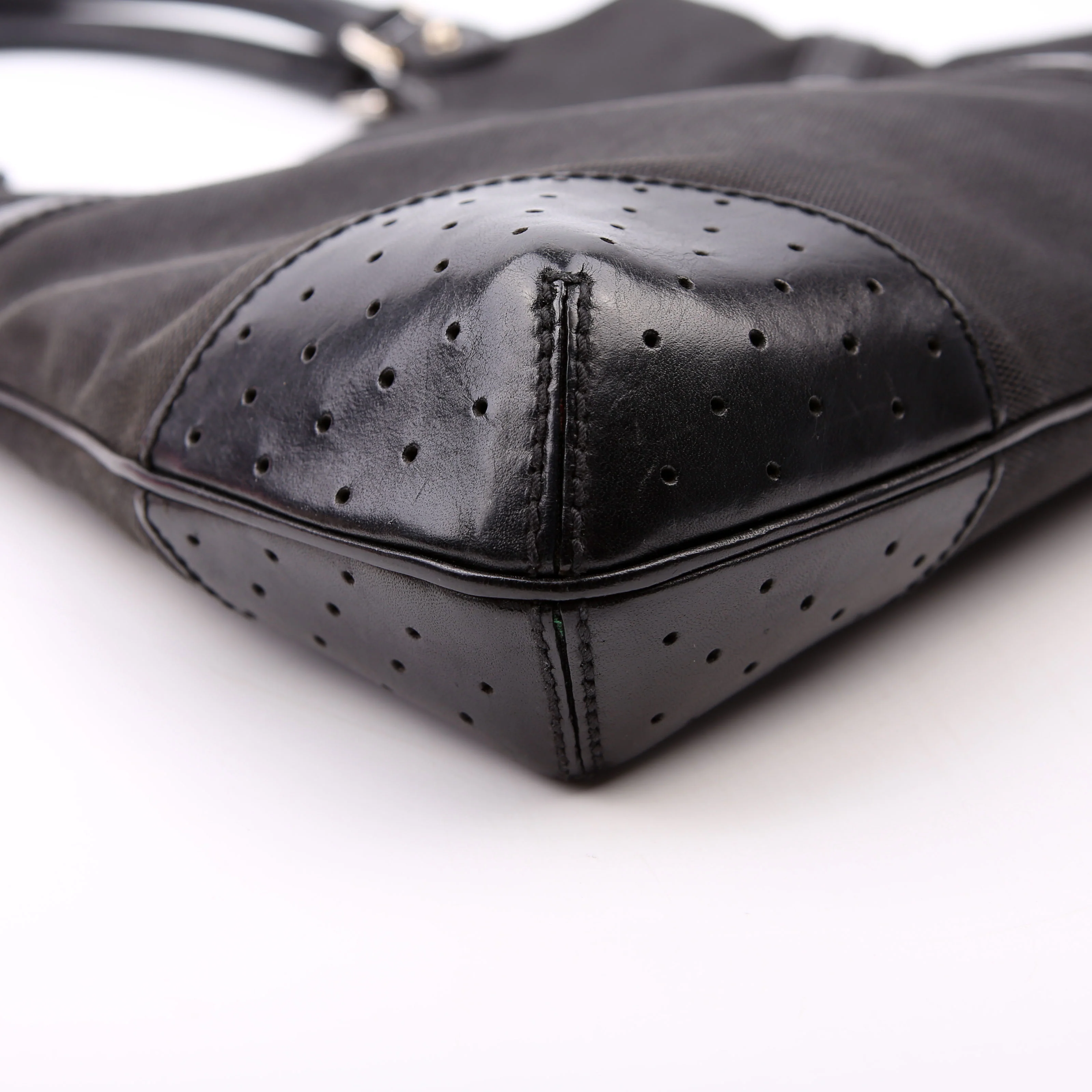 114875 Reins Hobo Canvas/Perforated Leather Black - Image 5