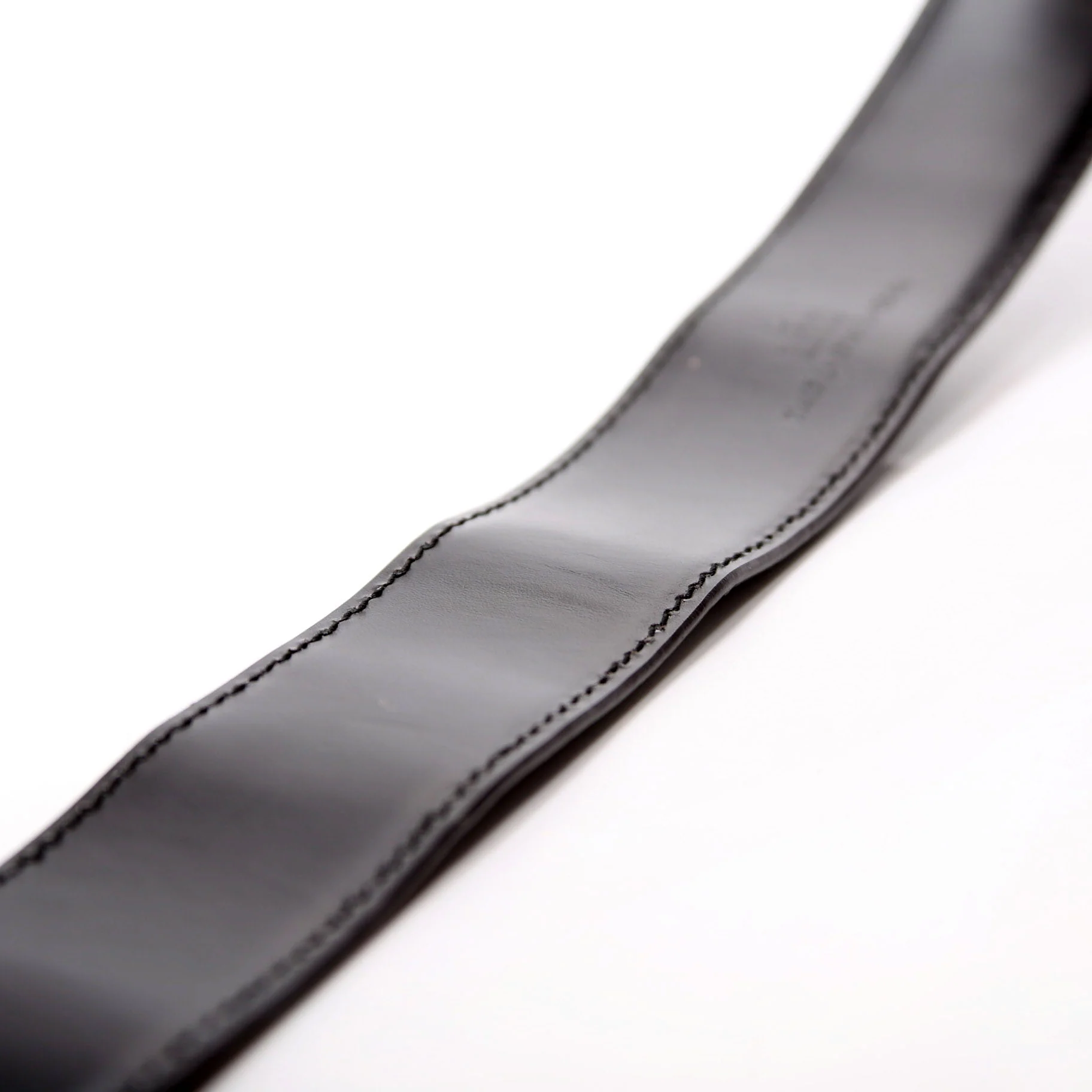 114876 Interlocking Leather Belt Size 85/34 Black - Image 6