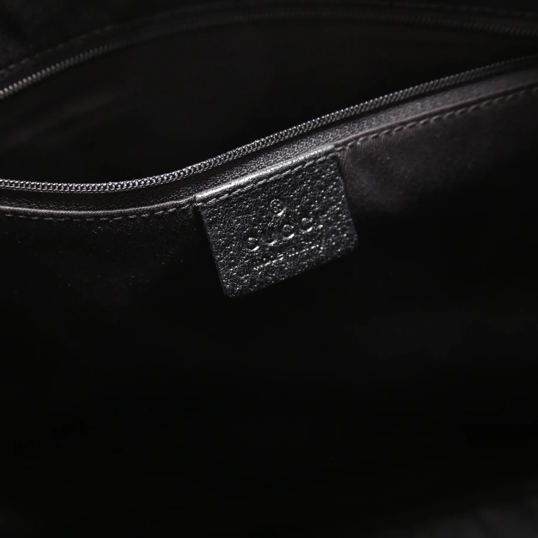 115015 GG Canvas Tote Black - Image 9