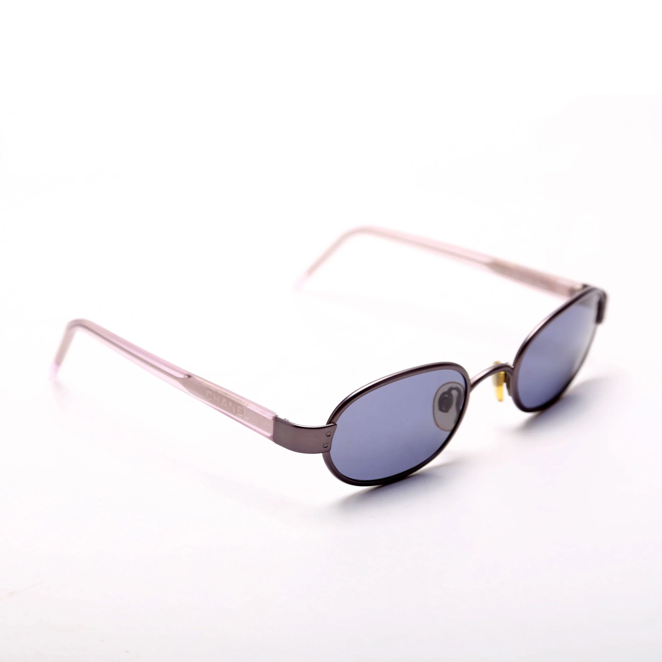 11757 Oval Sunglasses Purple - Image 2