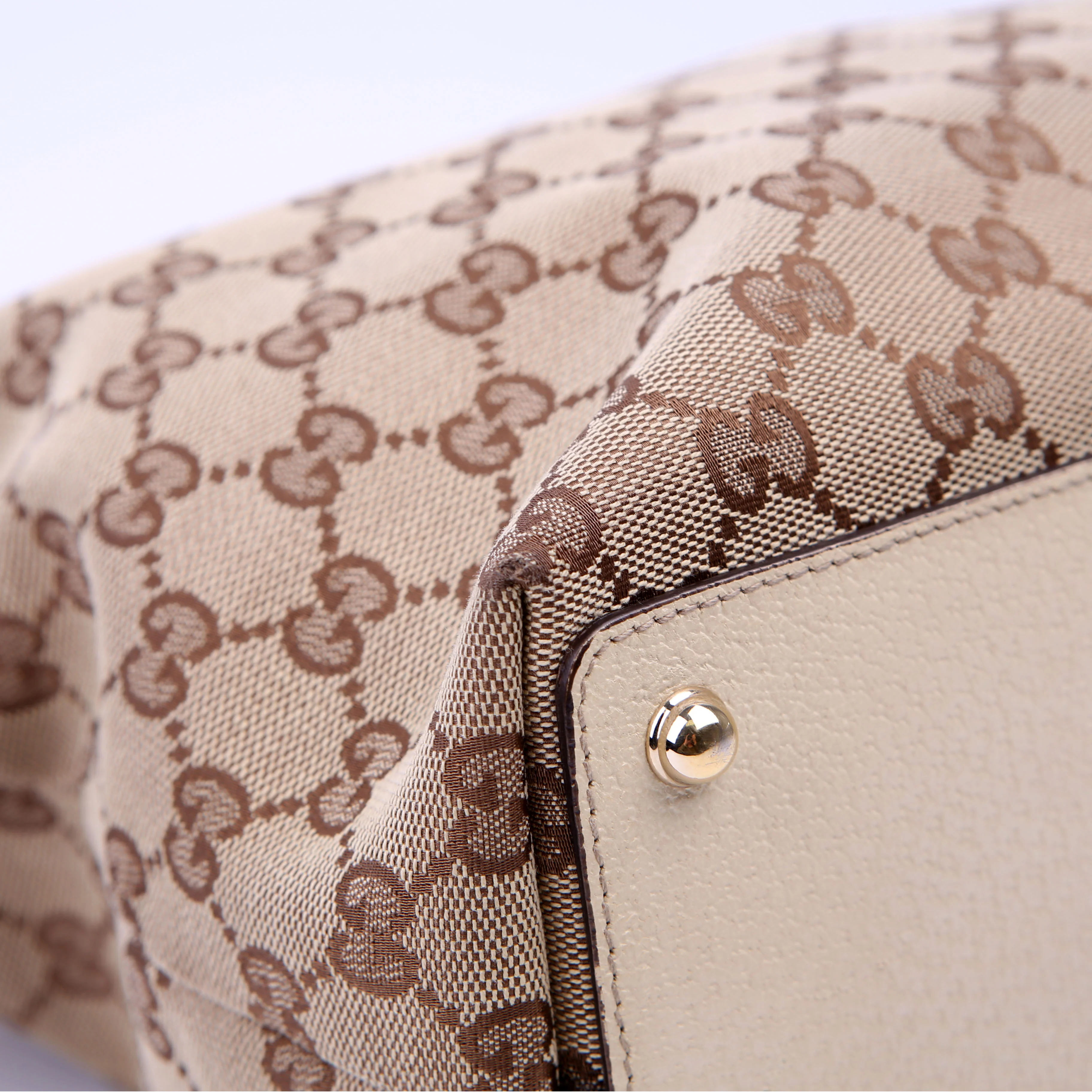 120836 GG Supreme Eclipse Tote Large Tan - Image 5
