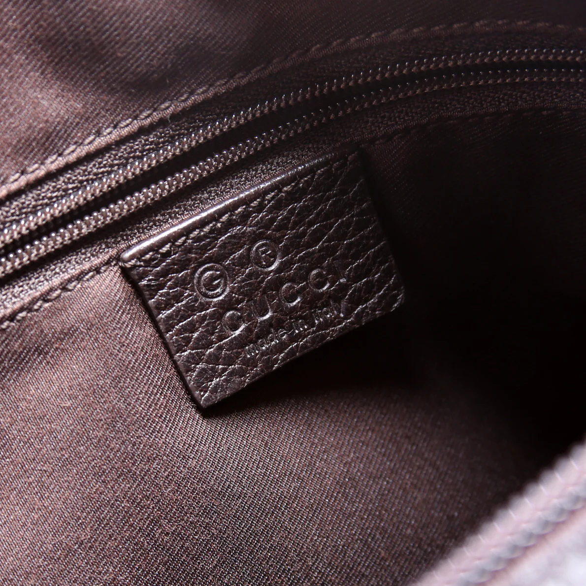 143743 GG Nylon Shoulder Bag - Image 8