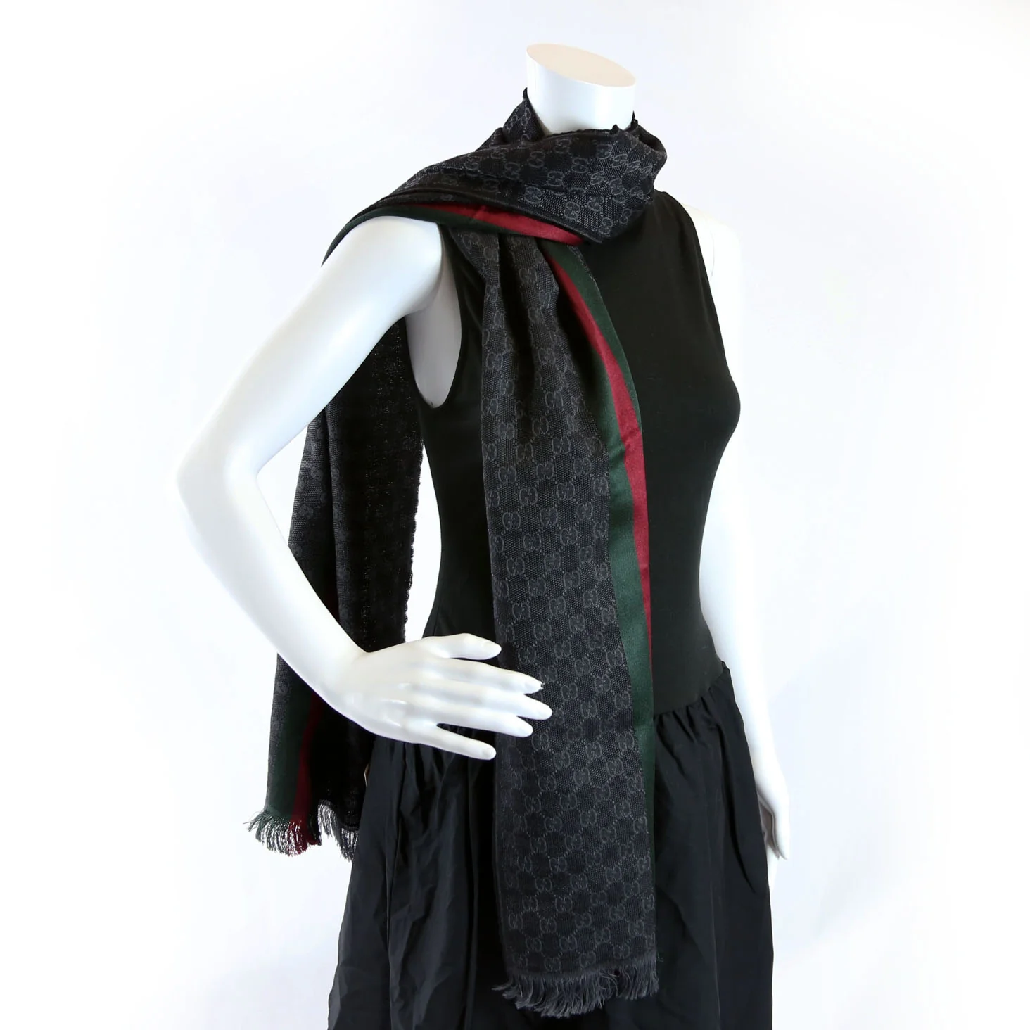 147351 GG Jacquard Wool/Slik - Image 4