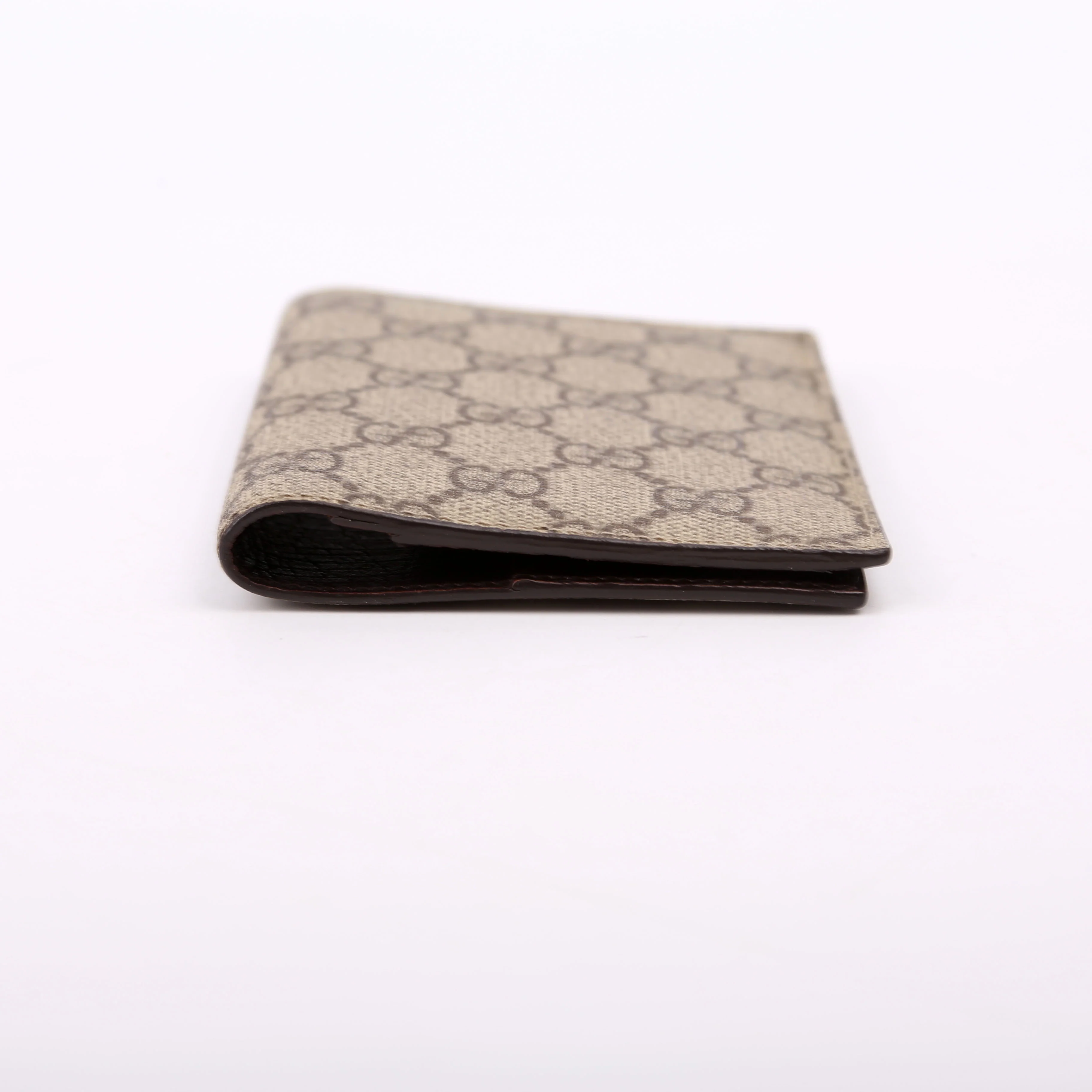 154694 GG Supreme Passport Case Brown - Image 4