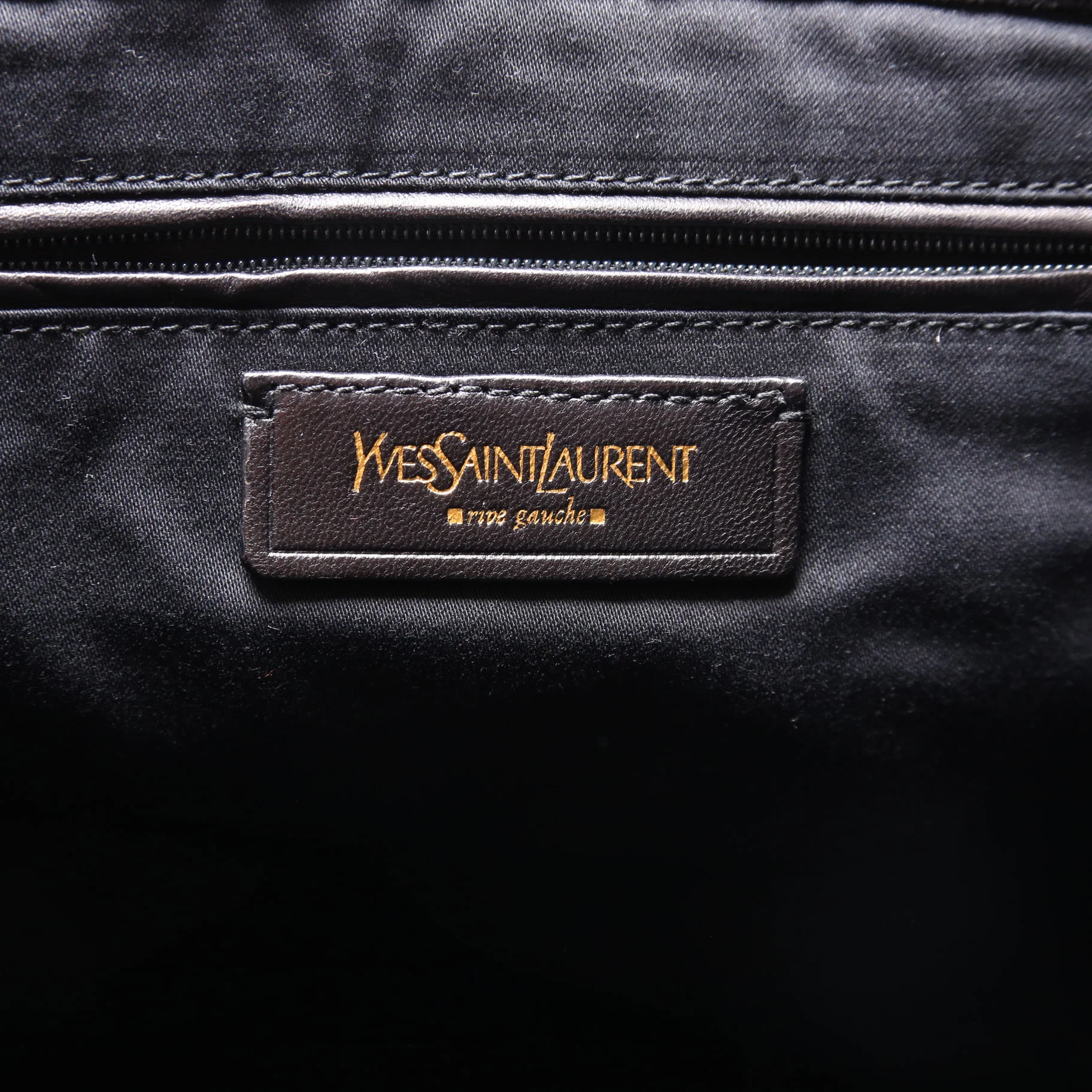 175884 Downtown Patent Leather Tote Black - Image 8
