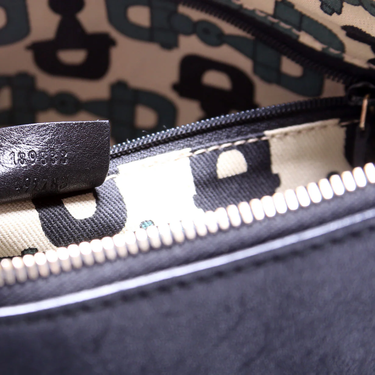 189833 Guccissima Leather D Ring Hobo Black - Image 9