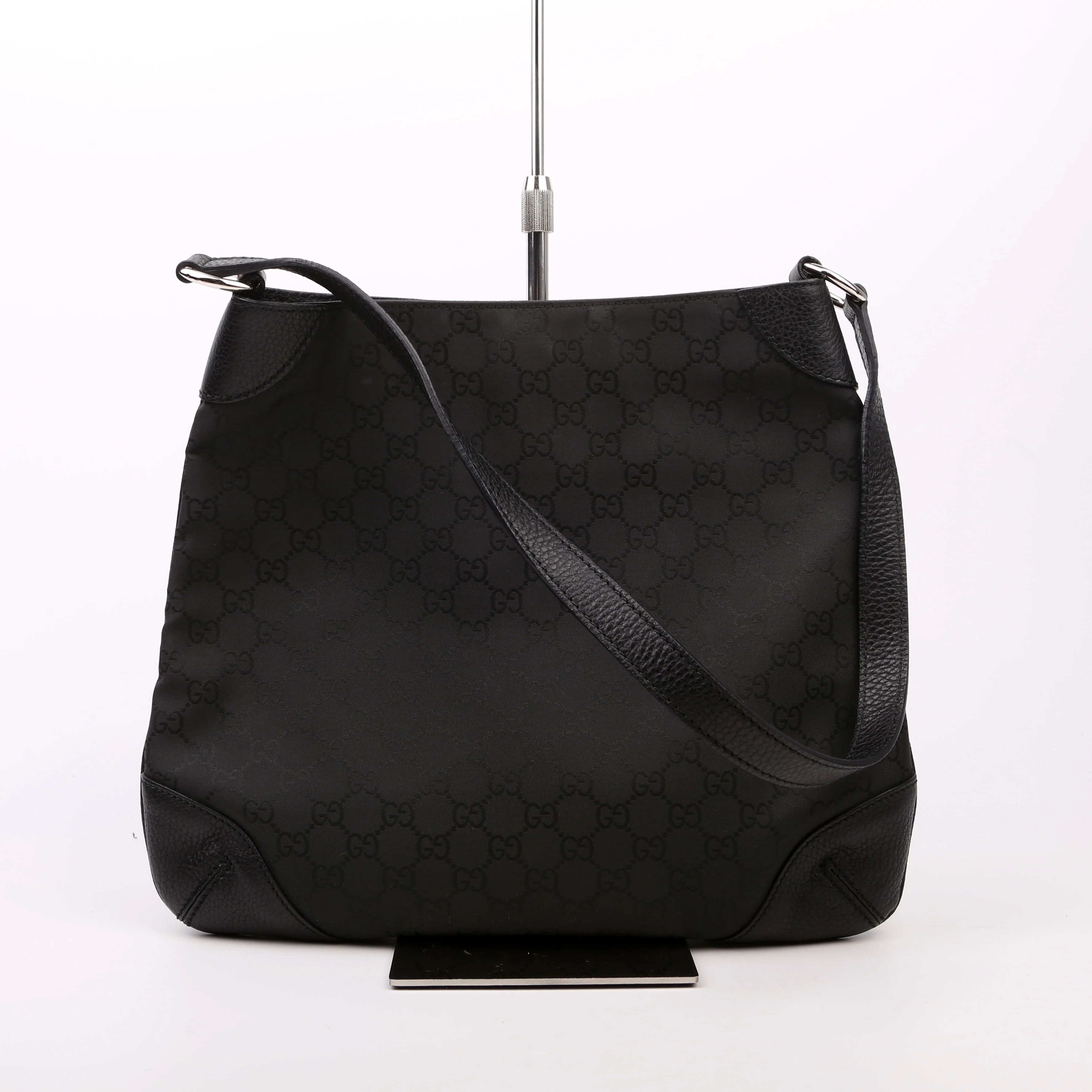 196140 GG Canvas Capri Shoulder Bag - Image 3