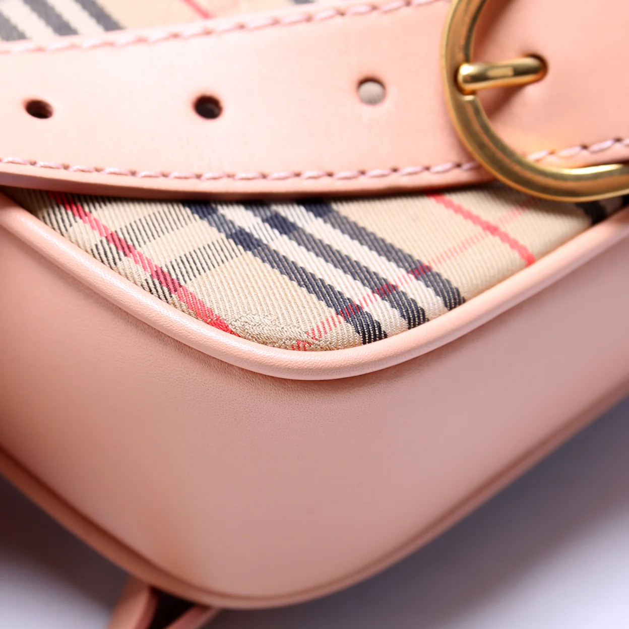 1983 Knight Check Link Belt Bag Peach - Image 4