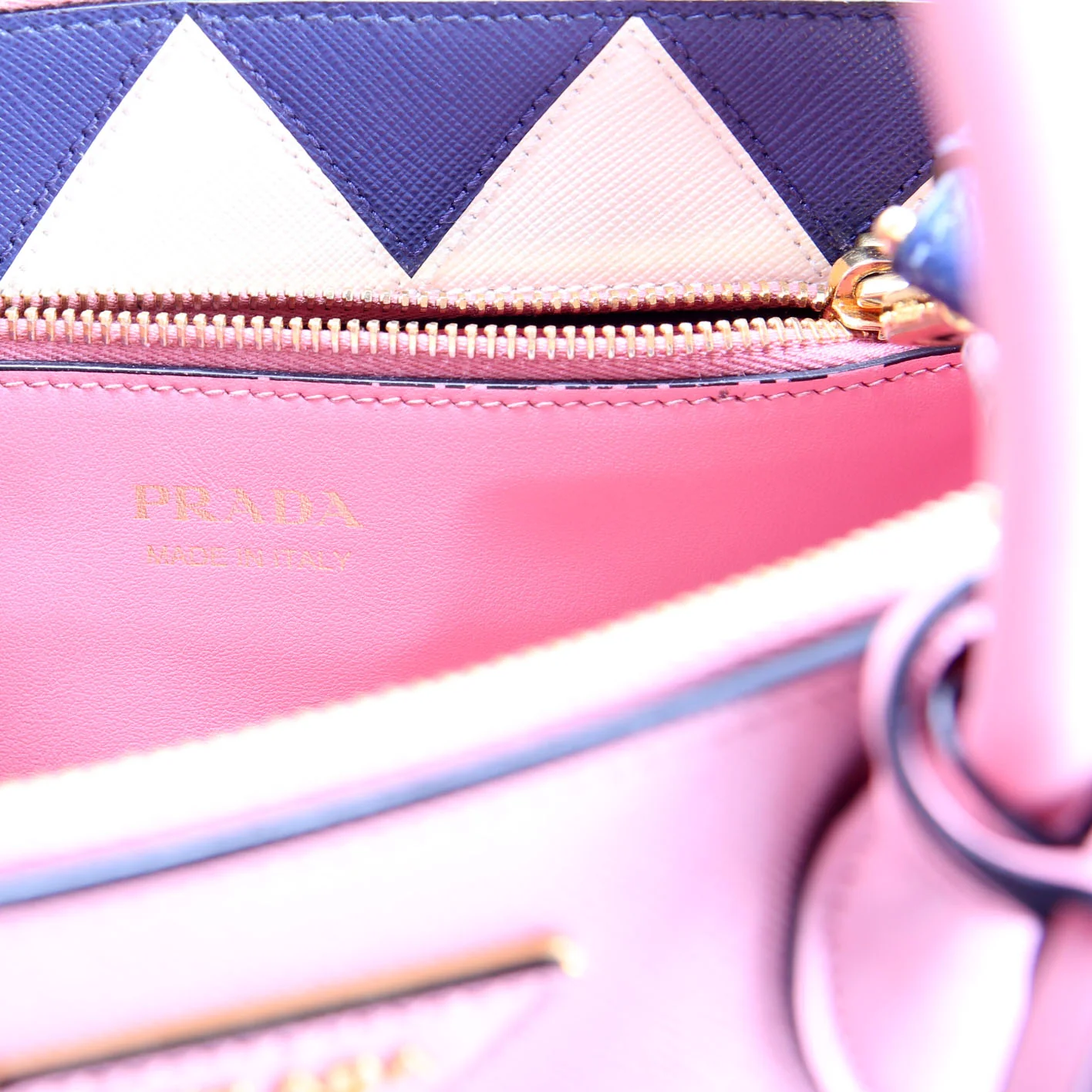 1BA102 Saffiano/City Calf Paradigme Bag - Image 8