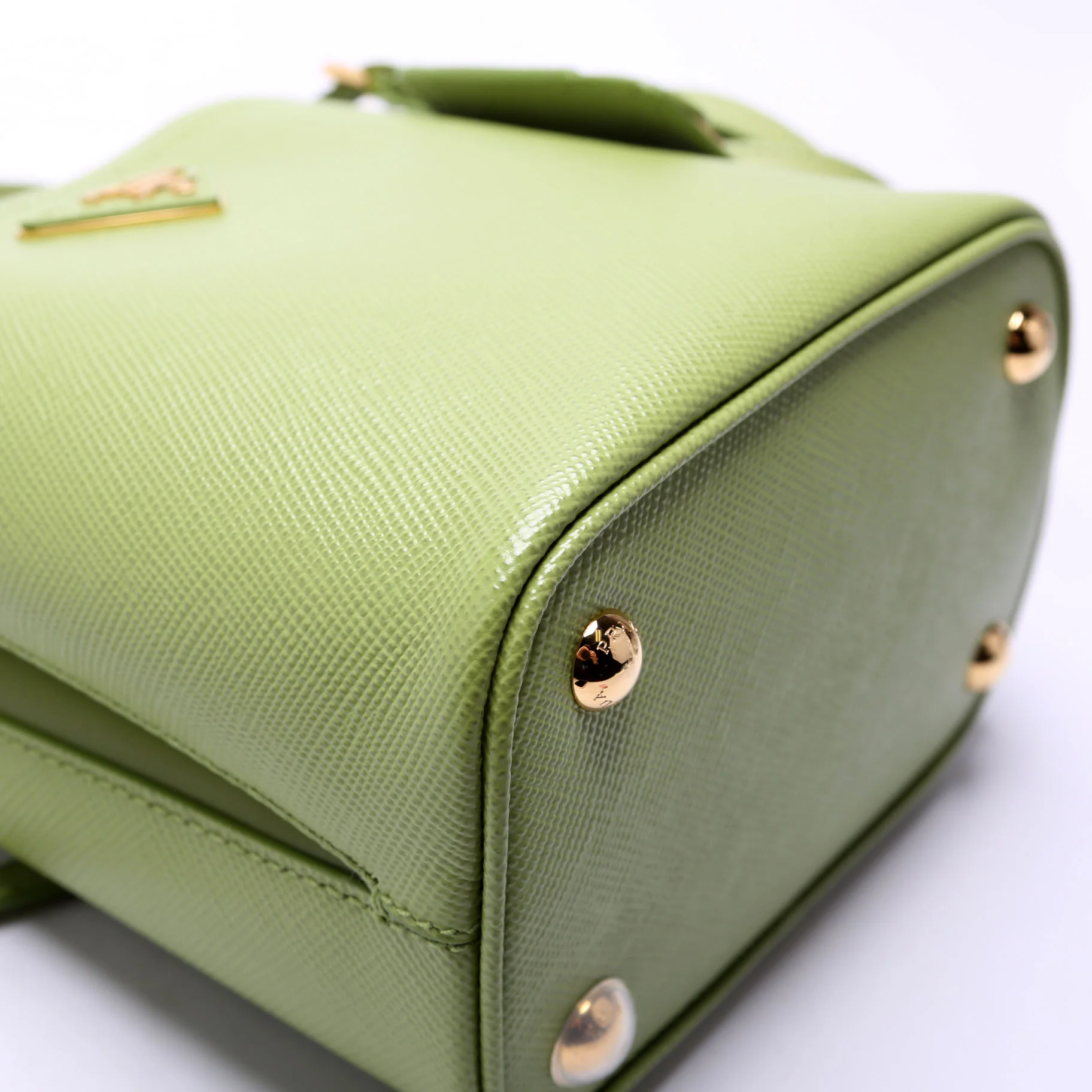 1BA217 Saffiano Cuir Small Panier Bag Green - Image 5