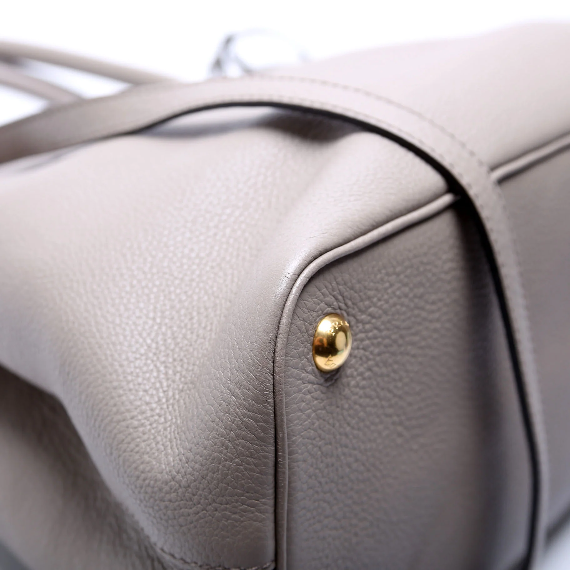 1BA239 Vitello Phenix Double Tote Taupe - Image 5