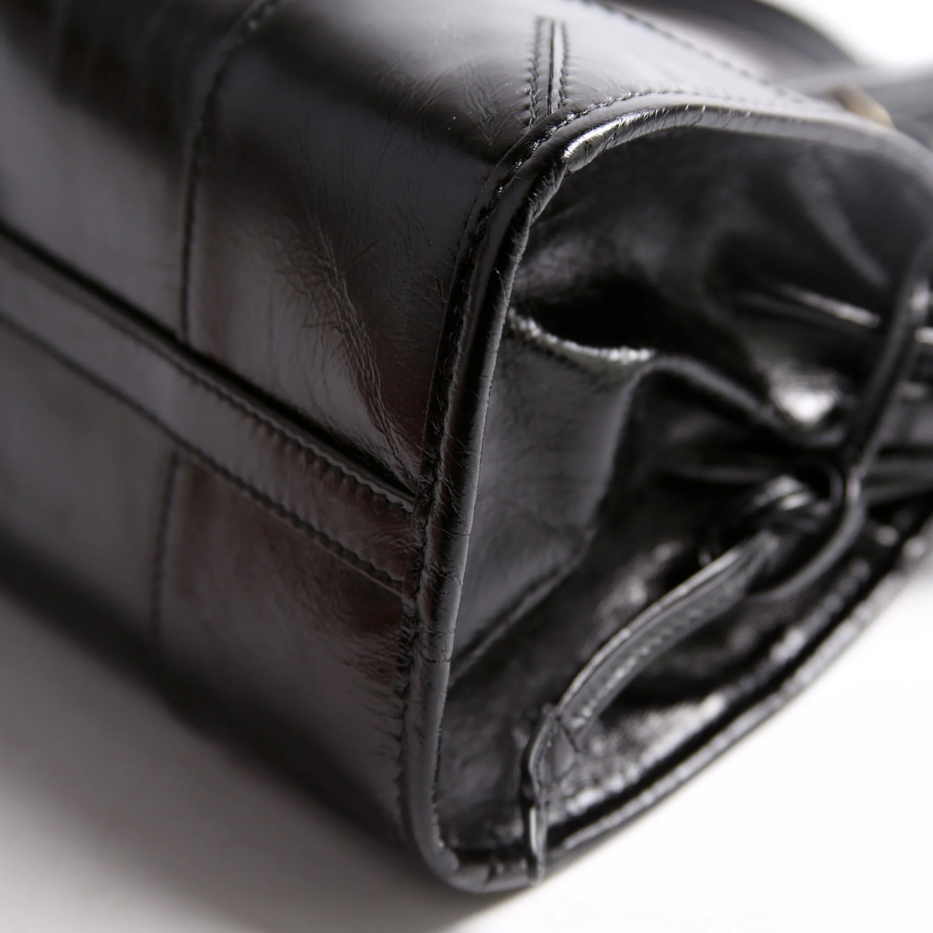 1BA426 Bonnie Medium Calfskin Shoulder Bag Black - Image 5