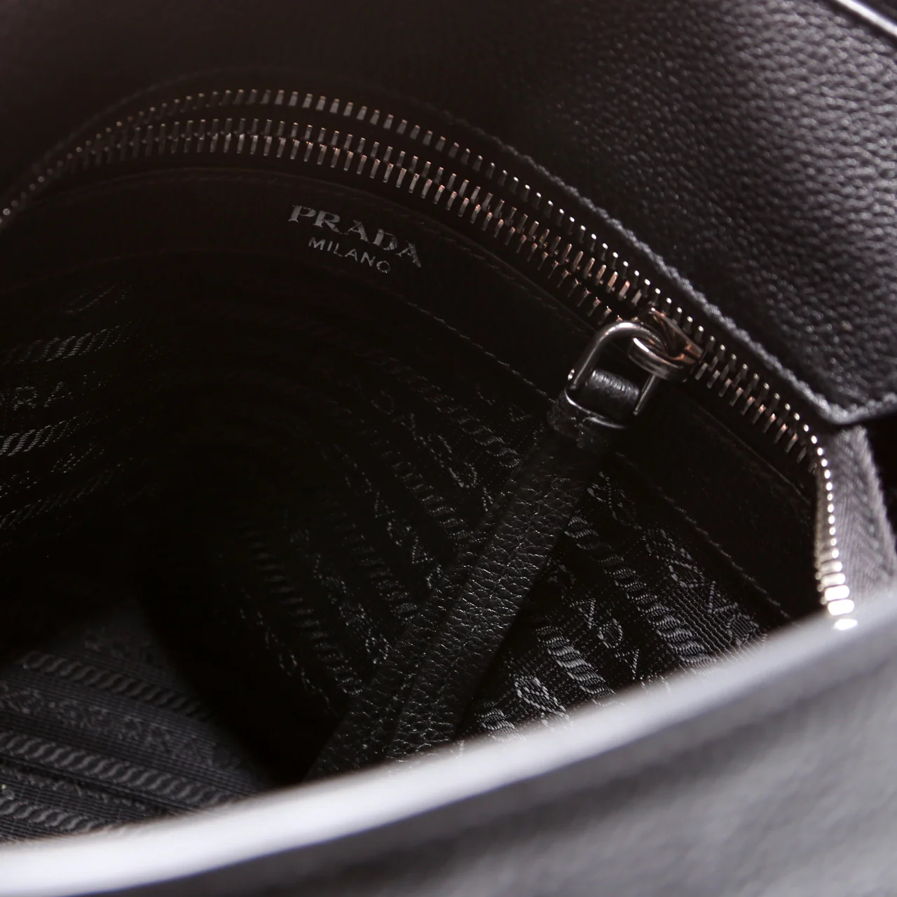 1BE057 Vitello Daino Phenix Bucket Bag Black - Image 7