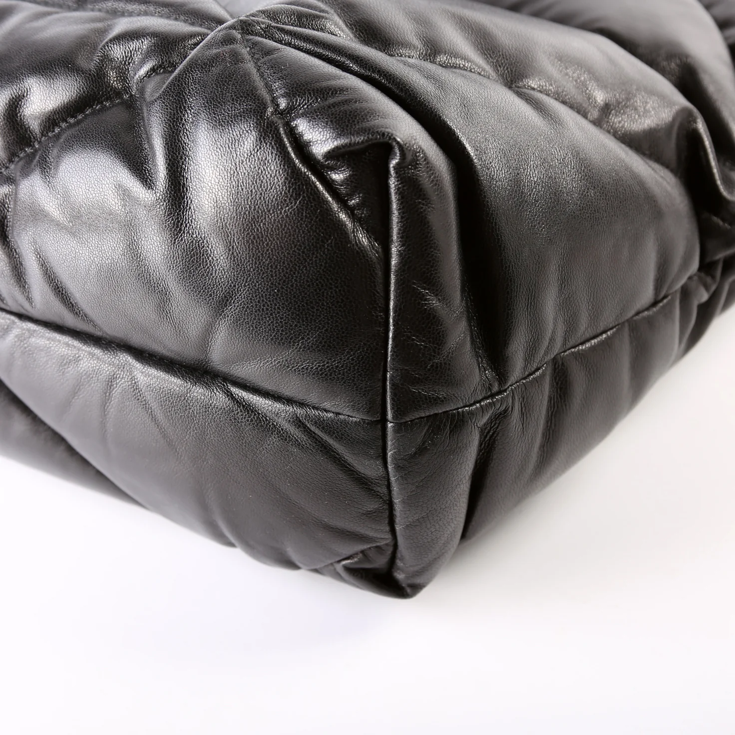 1BG411 Soft Nappa Padded System Tote Black - Image 7