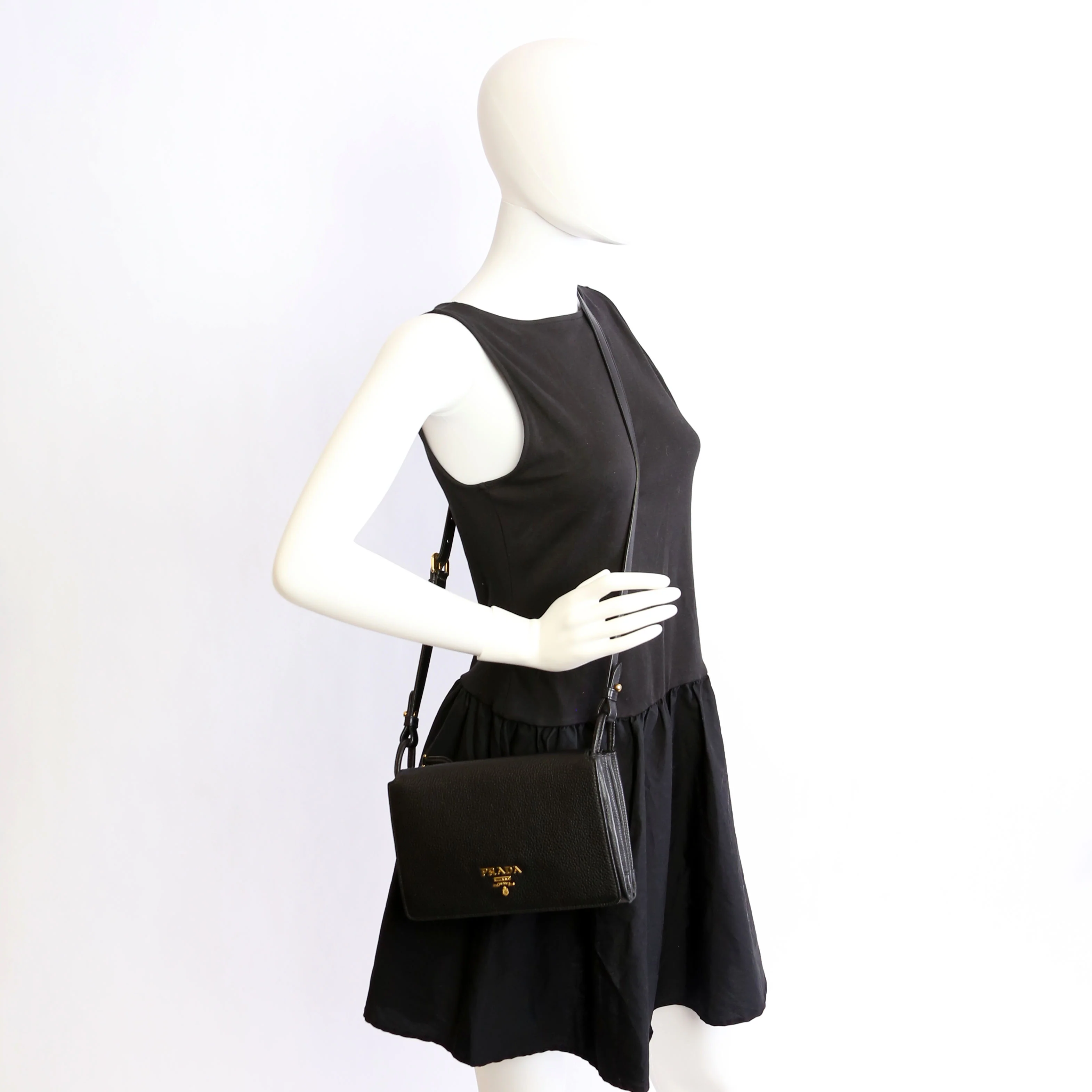 1BH031 Vitello Daino Leather Flap/Zip Crossbody Black - Image 13