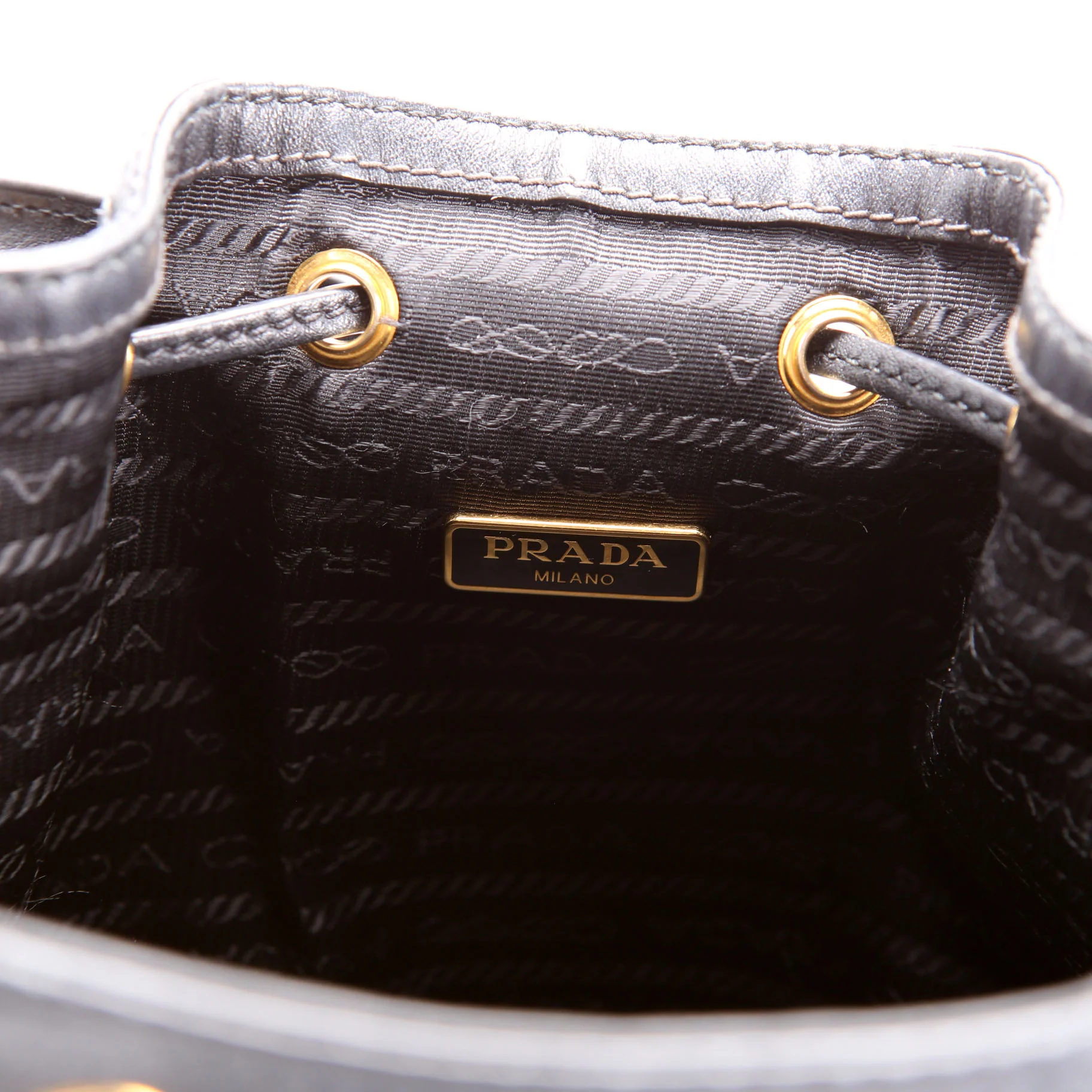 1BH038 Duet Logo Jacquard Bucket Black - Image 14