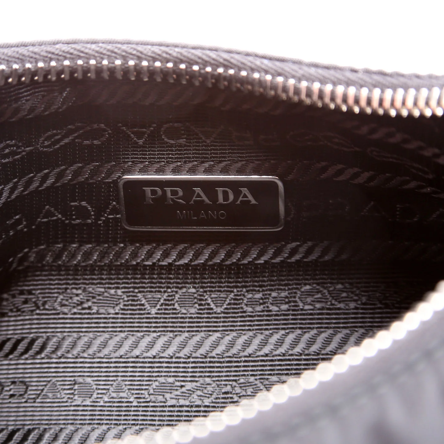 1BH204 Nylon Re-Edition 2005 Shoulder Bag Black - Image 10