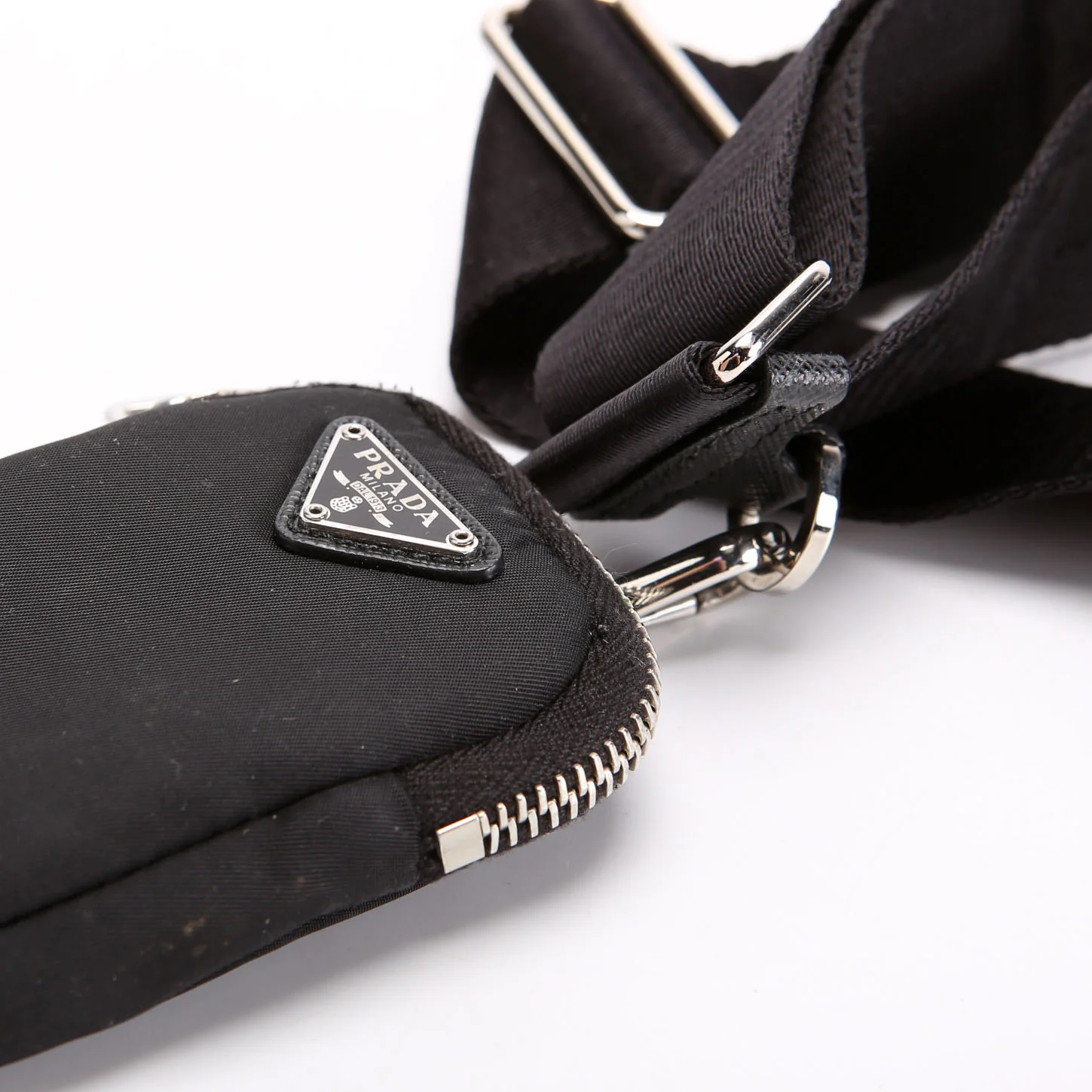 1BH204 Nylon Re-Edition 2005 Shoulder Bag Black/Silver - Image 7