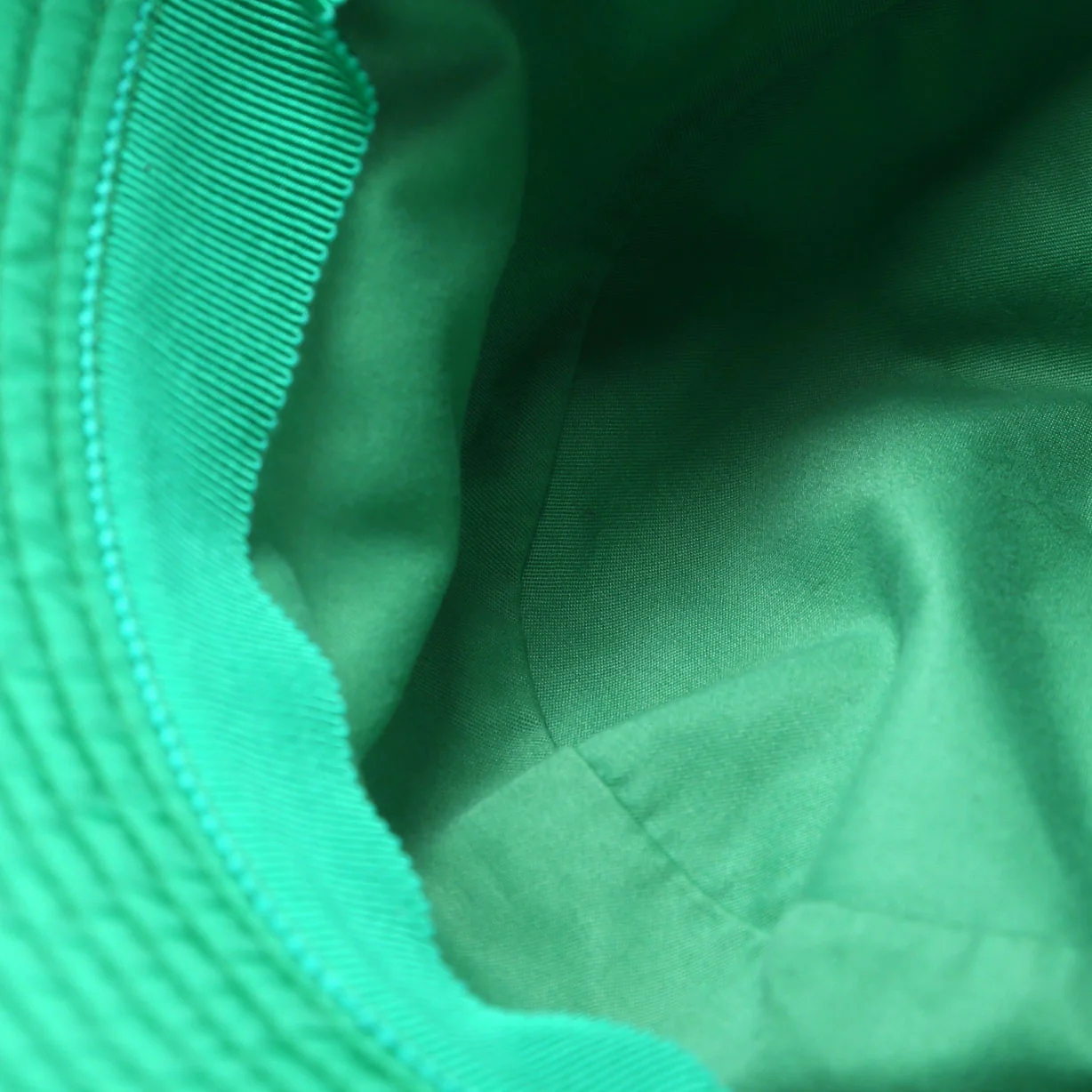 1HC137 Re-Nylon Triangle Logo Bucket Size Medium Green - Image 6