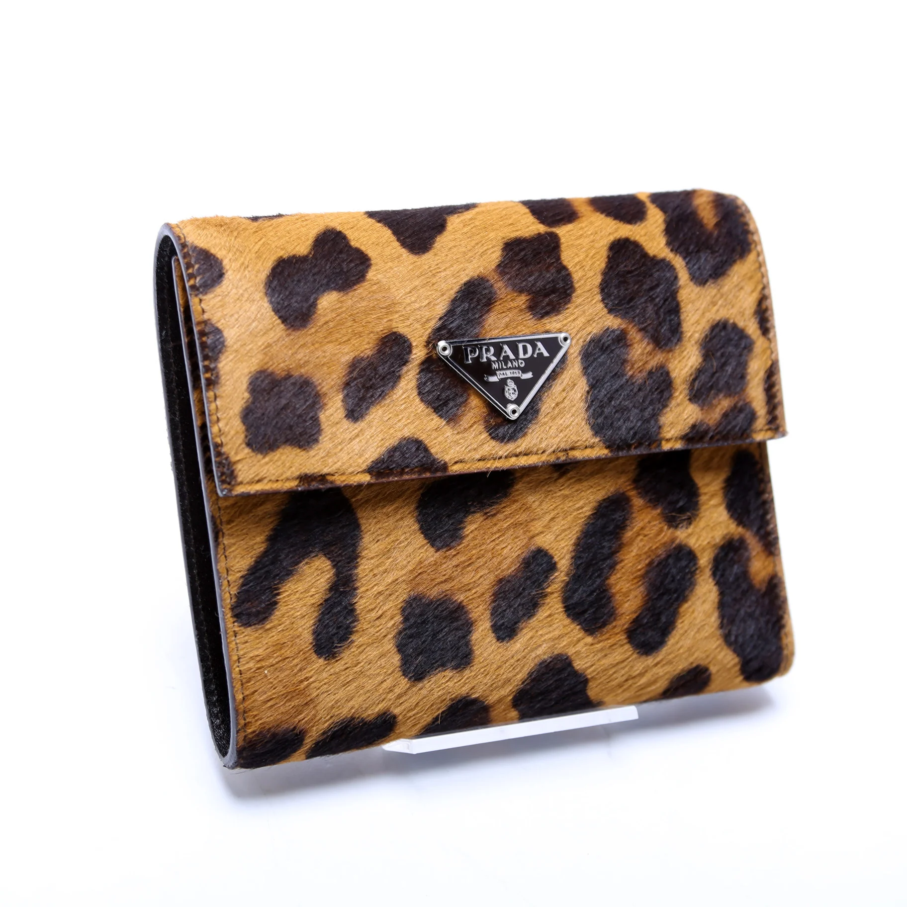 1M0170 Calfhair Medium Wallet - Image 2