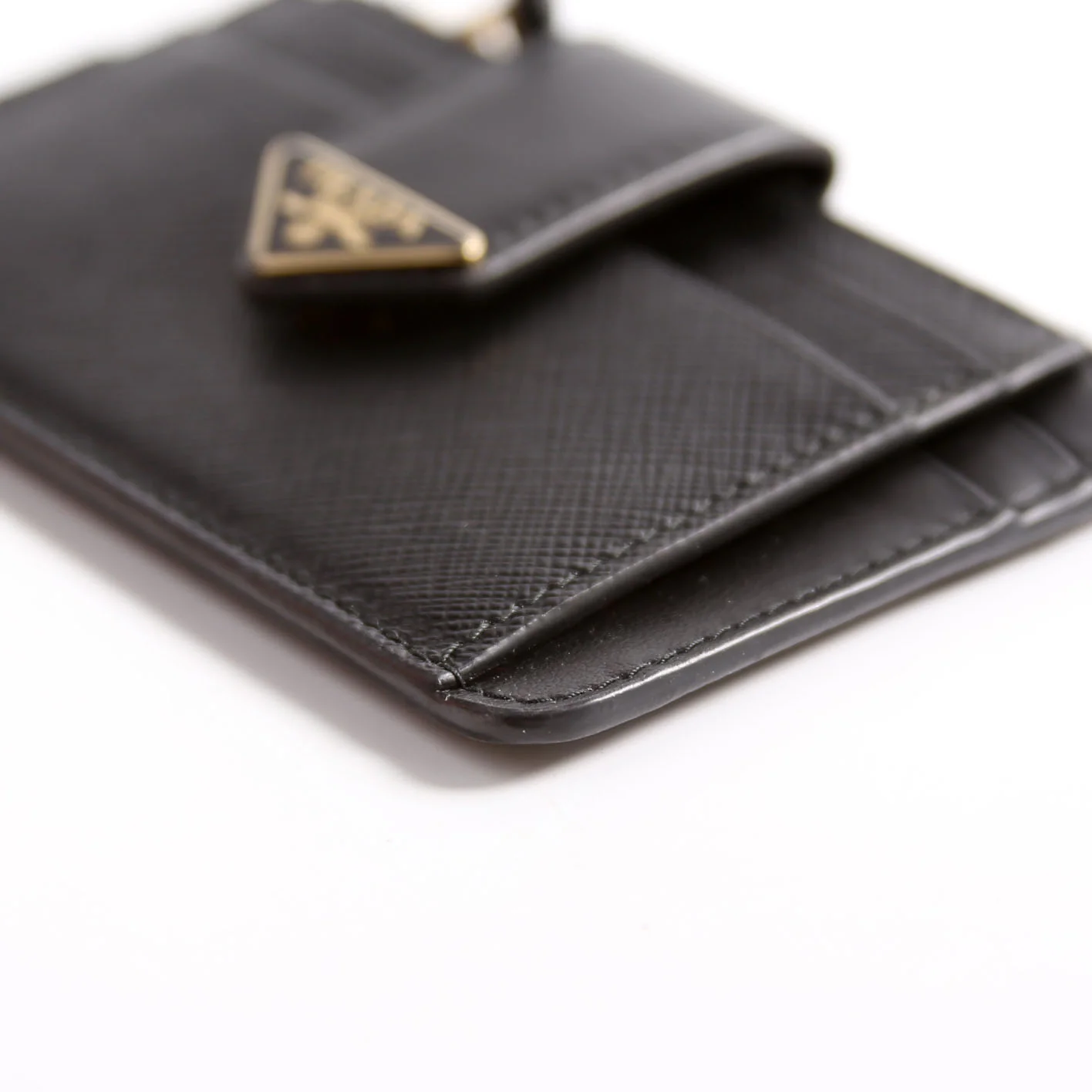 1MC038 Saffiano Triangle Logo Zip Card Case Black - Image 7