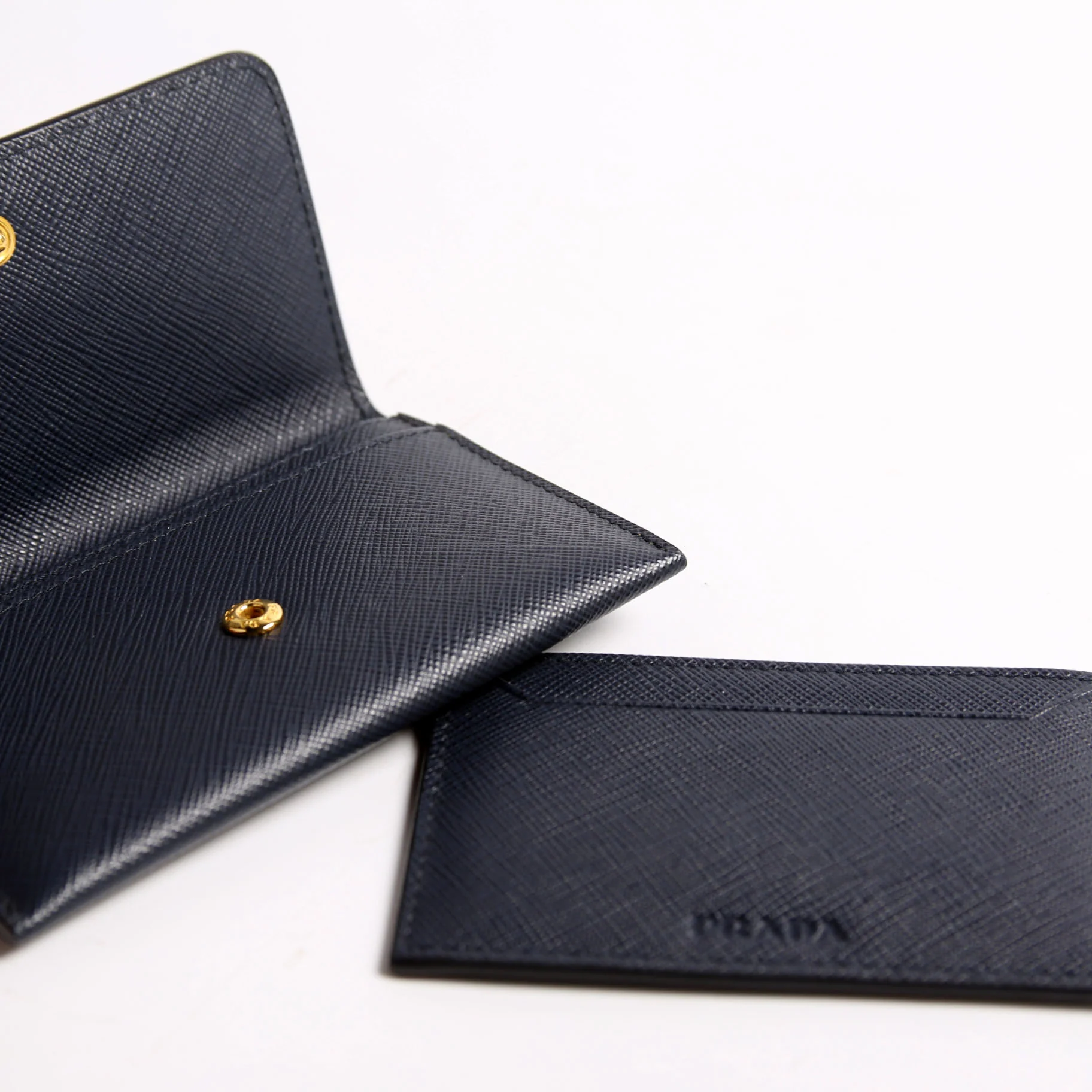 1MC362 Saffiano Metal Card Holder Navy - Image 7