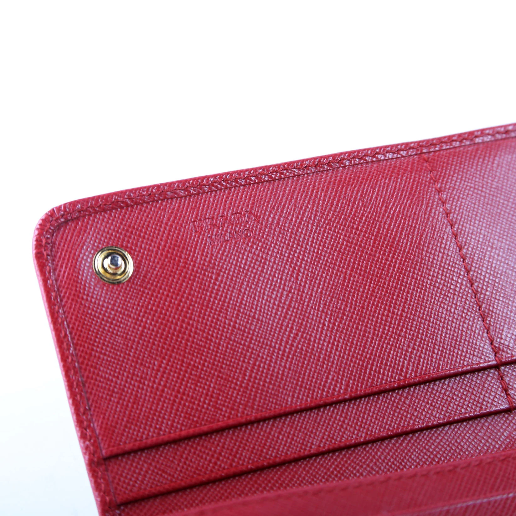 1N1132 Saffiano Snap Wallet Red - Image 11