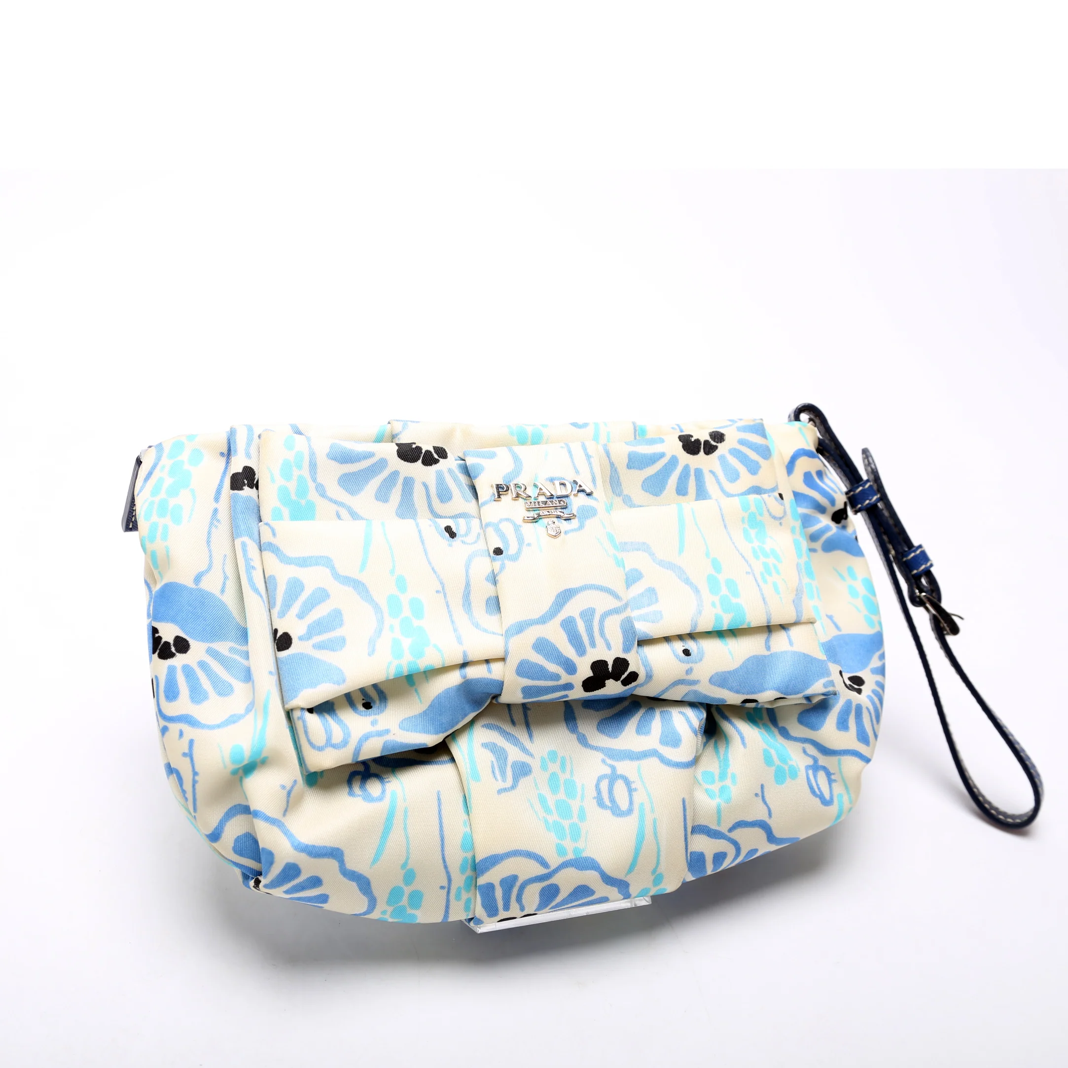 1N1422 Tessuto Nylon Bow Wristlet Pouch Blue/Cream - Image 2