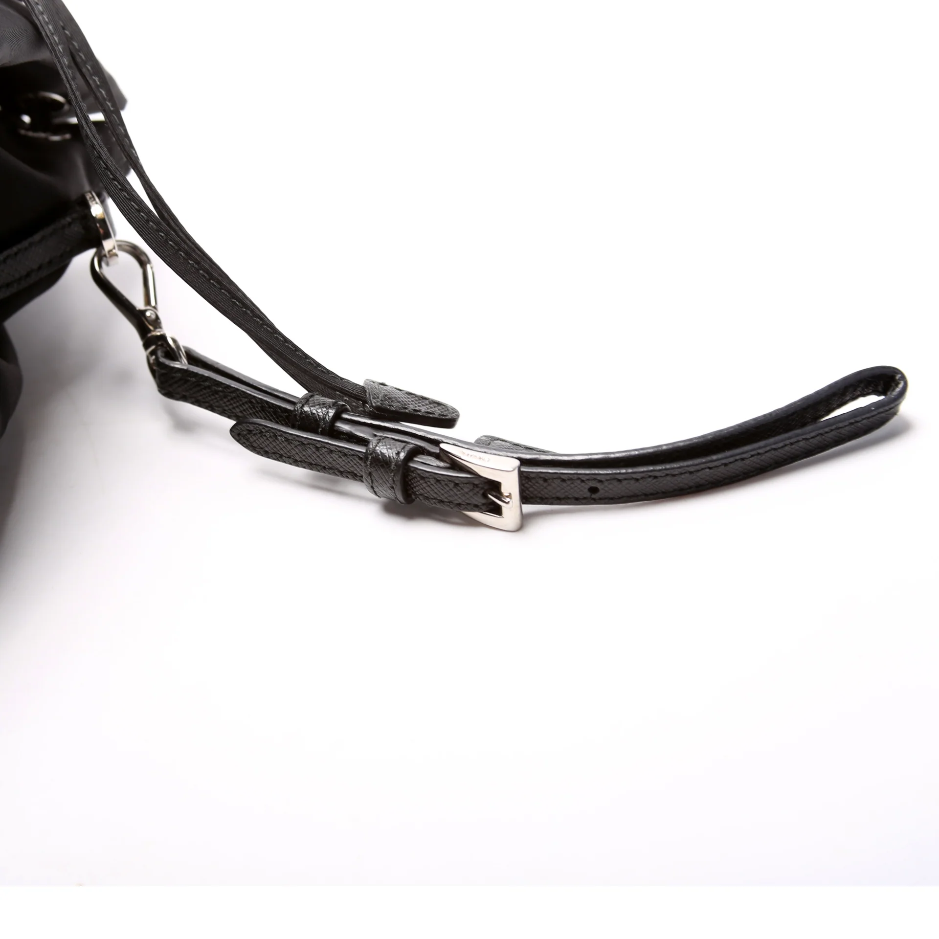 1NE369 Re-Nylon Drawstring Pouch Black - Image 7