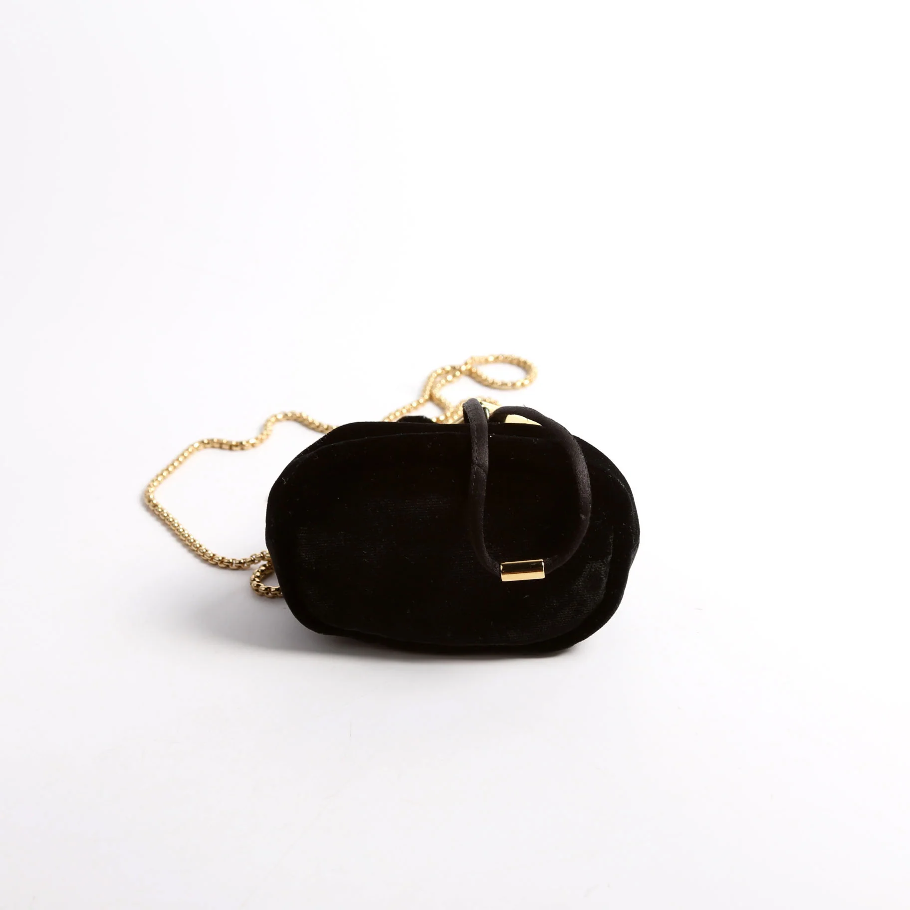 1NR016 Velvet Mini Bucket Pouch Black - Image 3