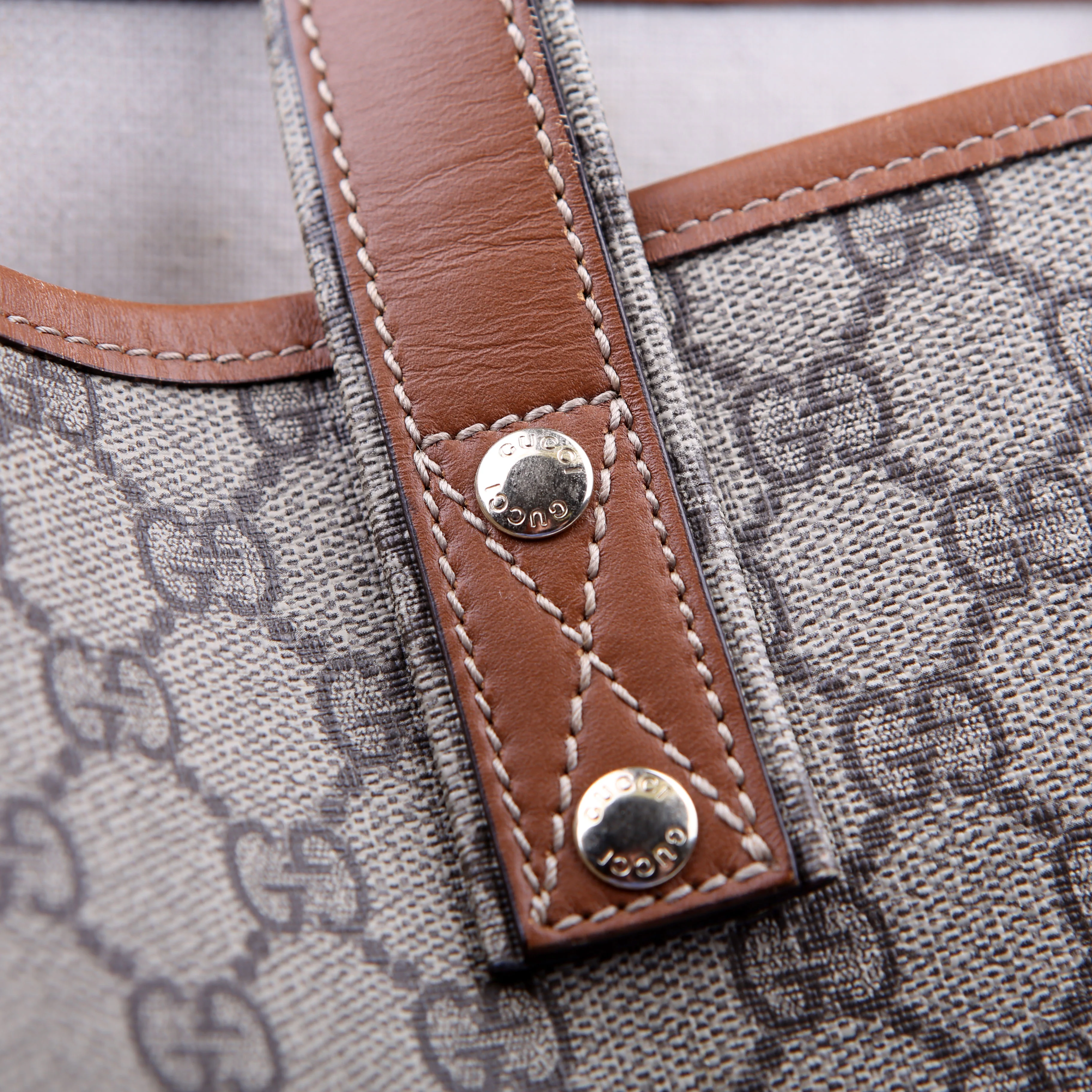 211134 Sherry Line Tote - Image 10