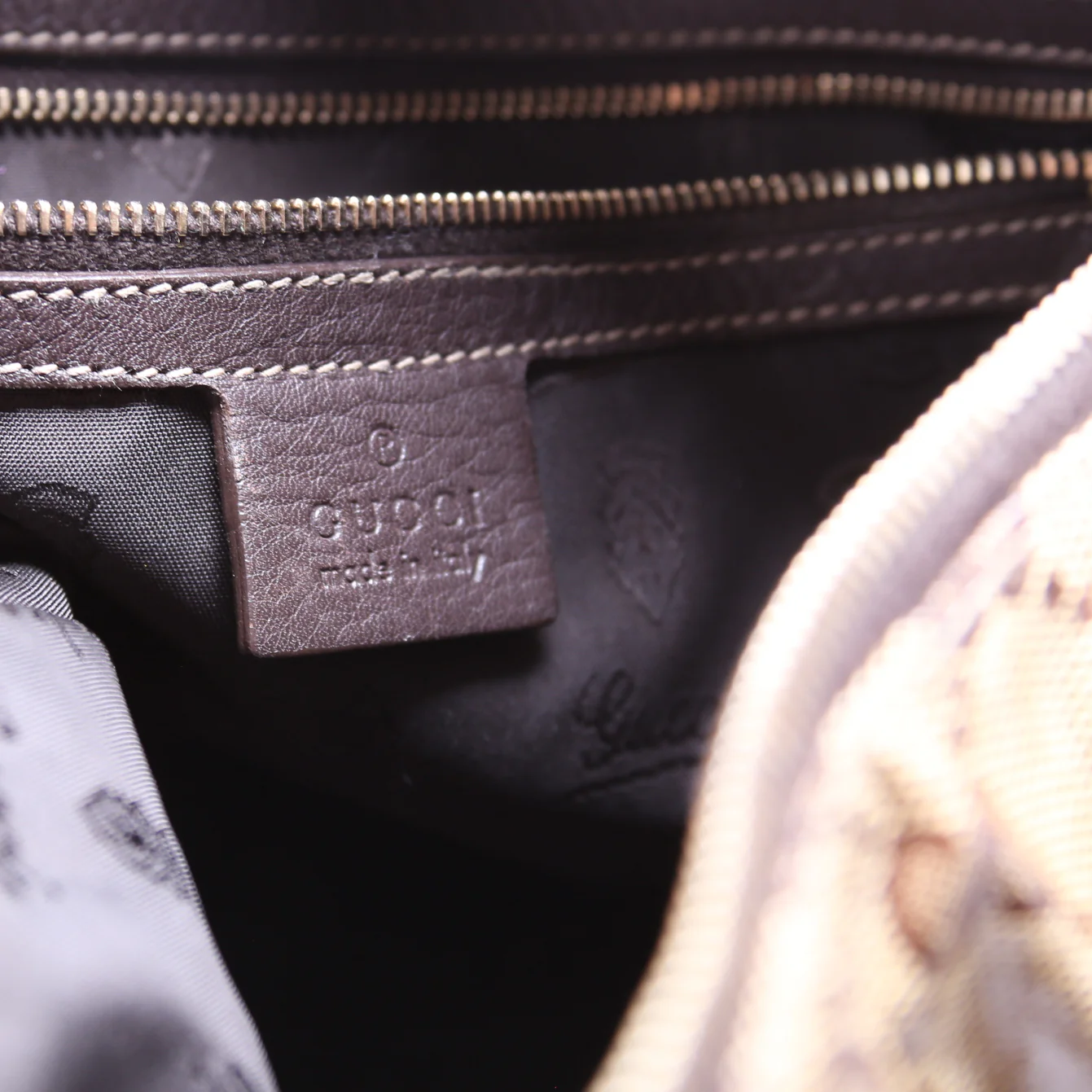 211844 GG Crystal Hsyteria Small Shoulder Bag - Image 9