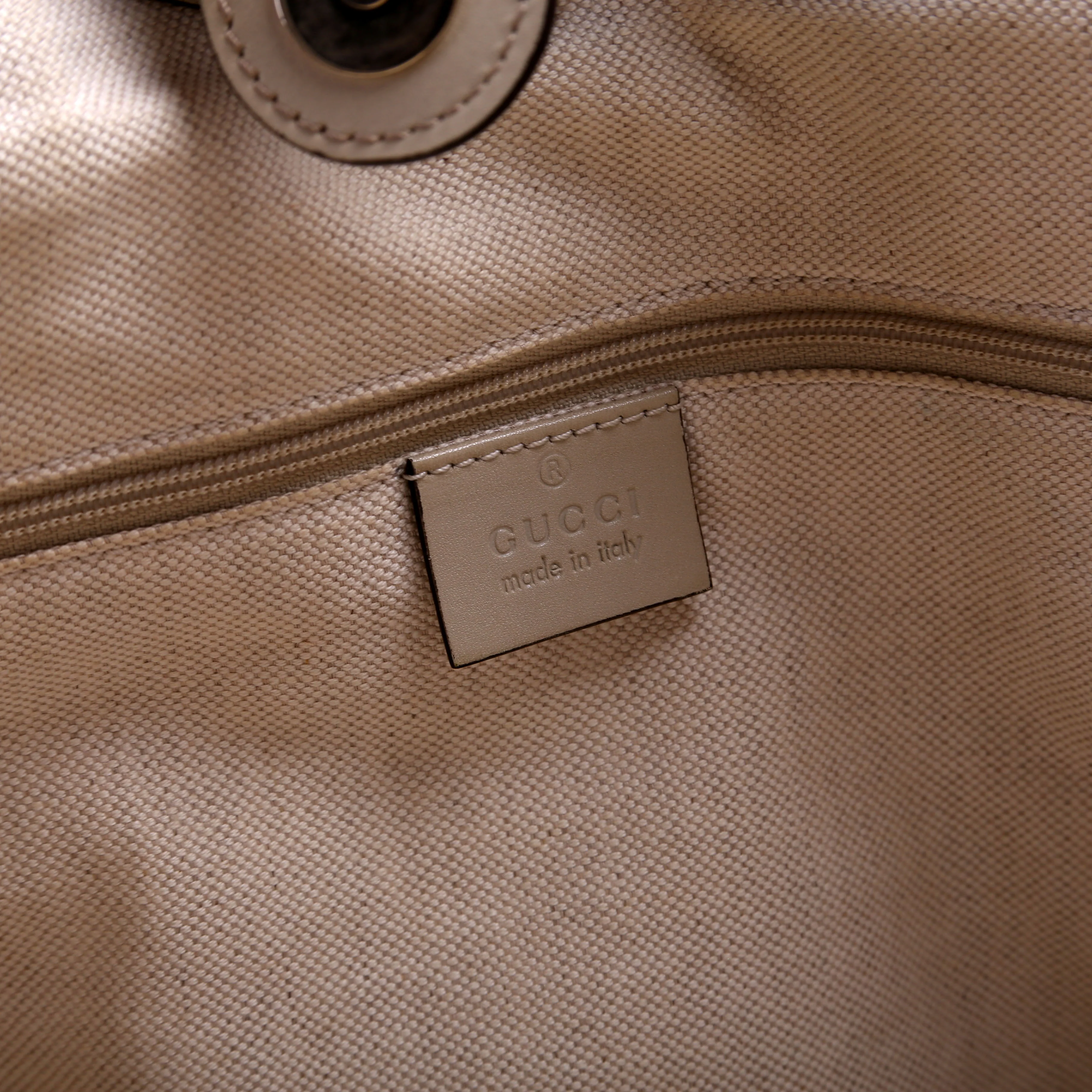 211944 Sukey GG Canvas Medium - Image 17