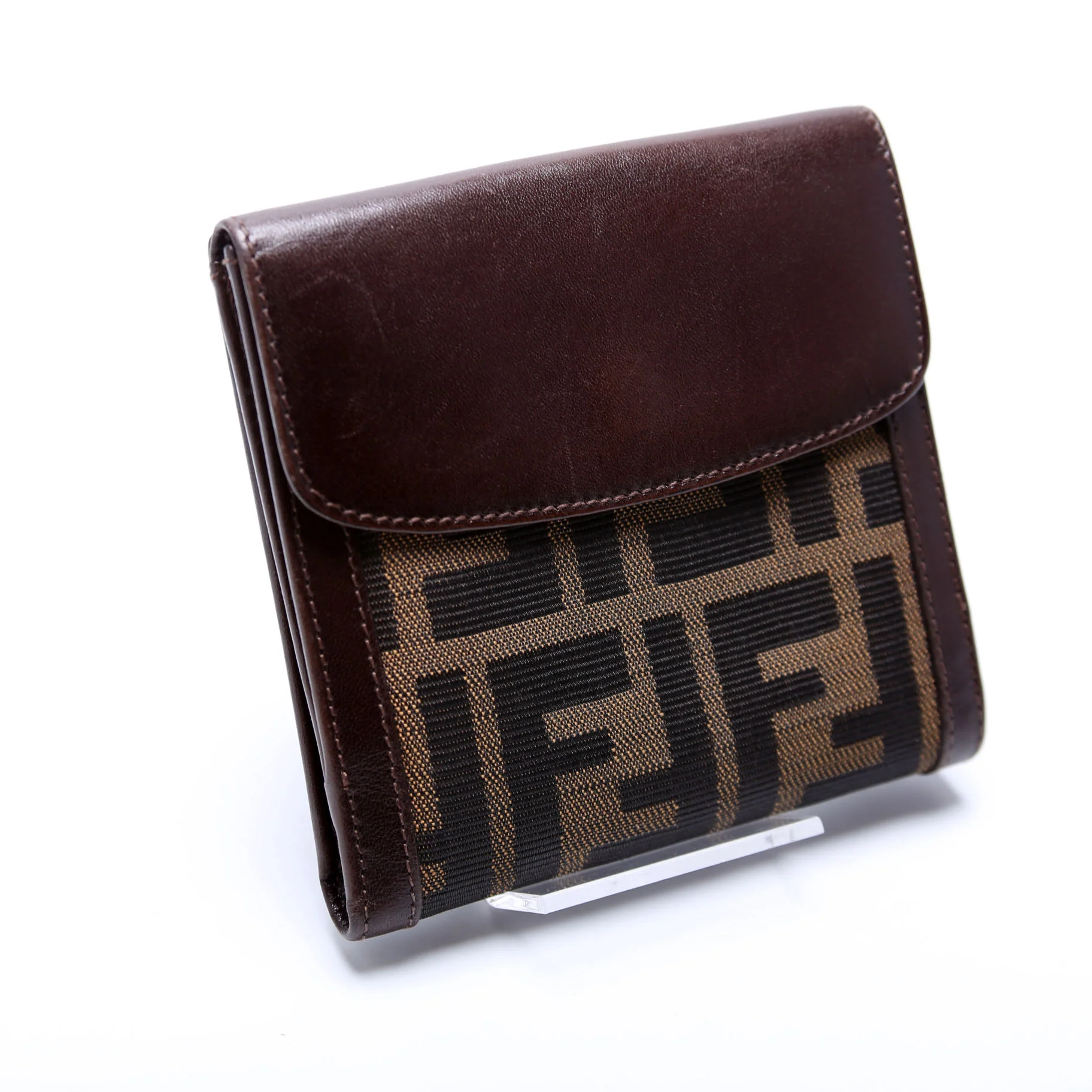 2266 Zucca Compact Bifold Wallet Brown - Image 2