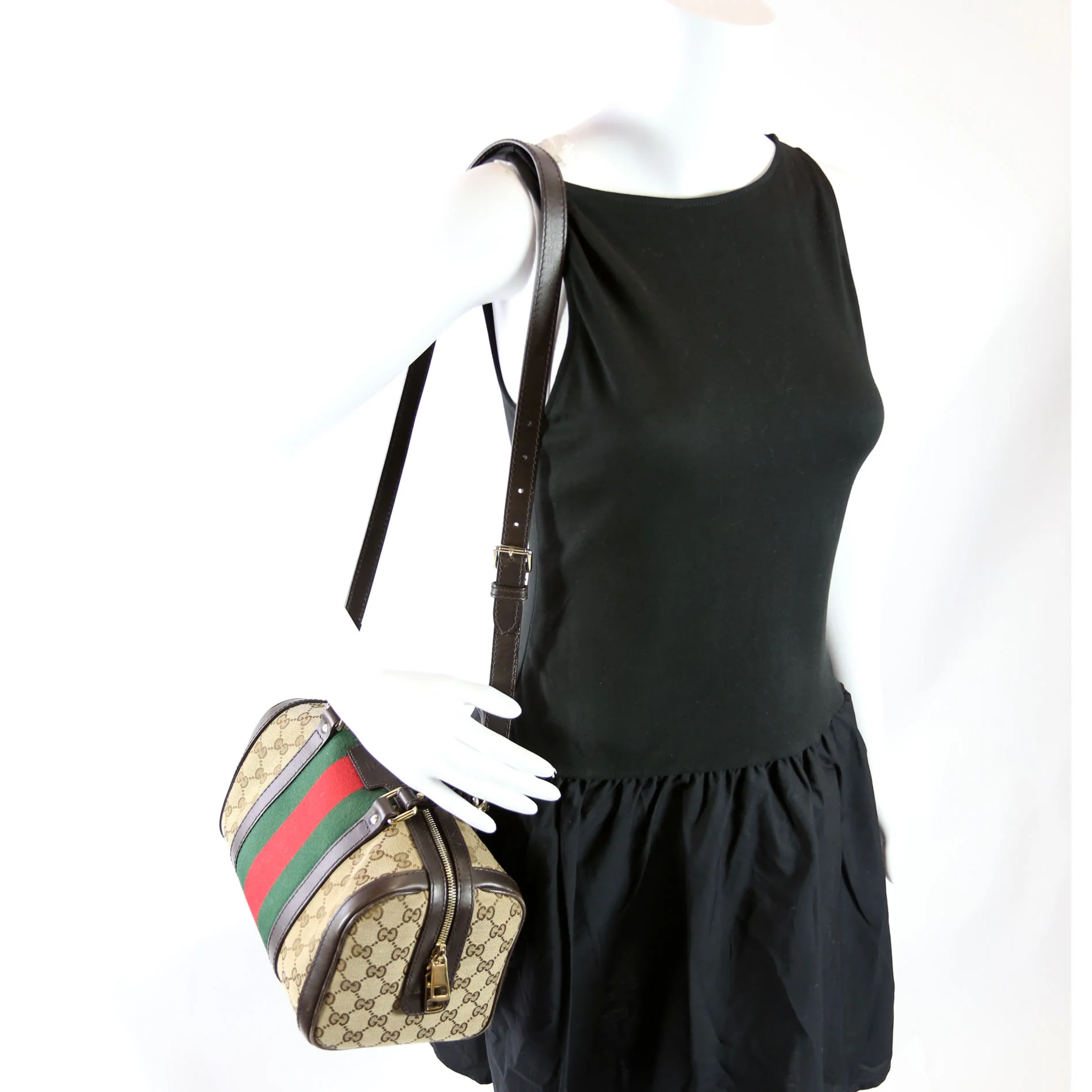 269876 GG Canvas Small Boston - Image 11