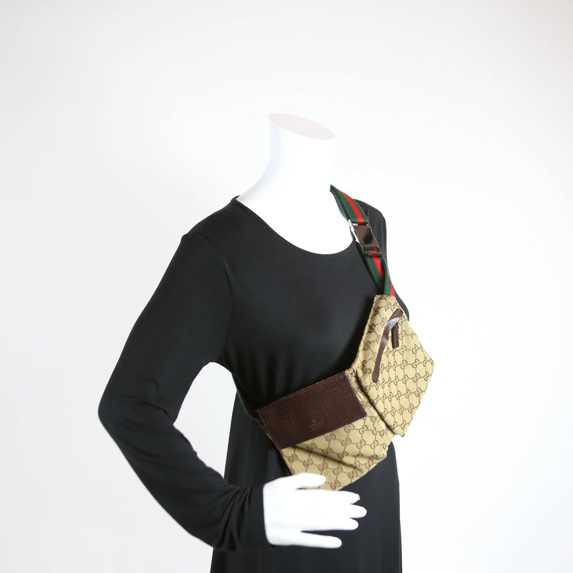 28566 GG Canvas Waist Bag - Image 10