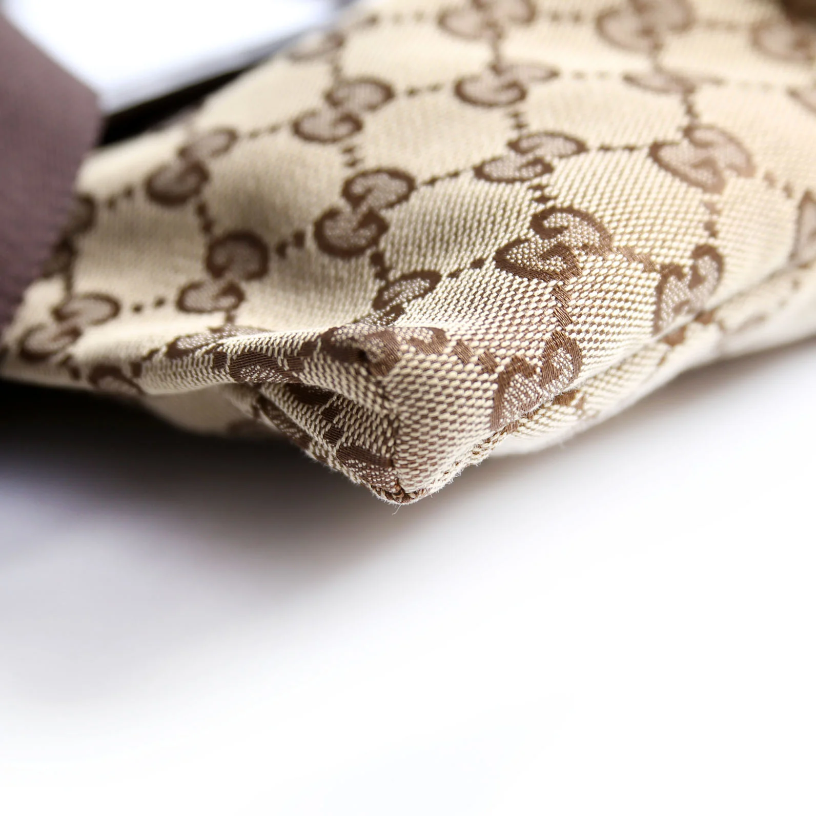 28566 GG Canvas Waist Bag Brown - Image 6