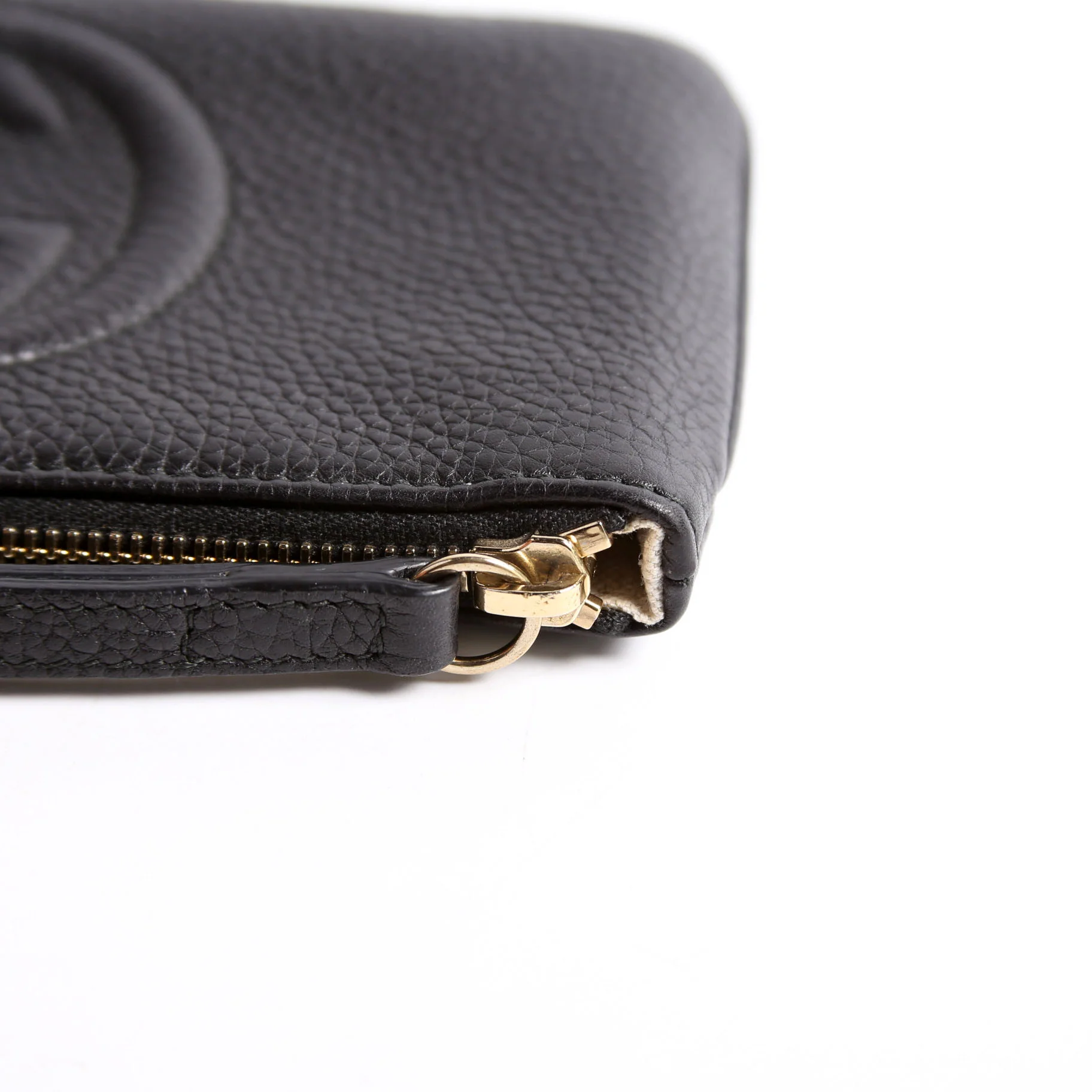 295840 Soho Wristlet Black - Image 7