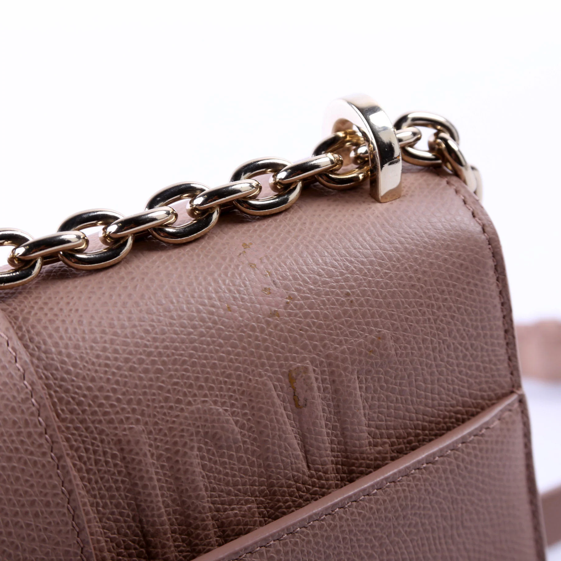 30 Montaigne Chain Bag Nude - Image 4