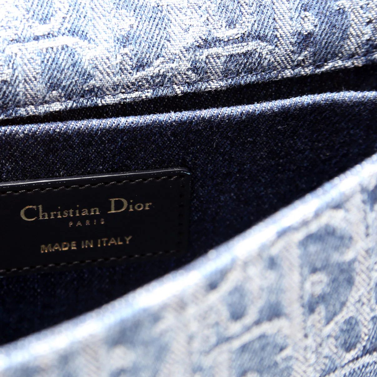 30 Montaigne E/W Denim Chain Bag - Image 9