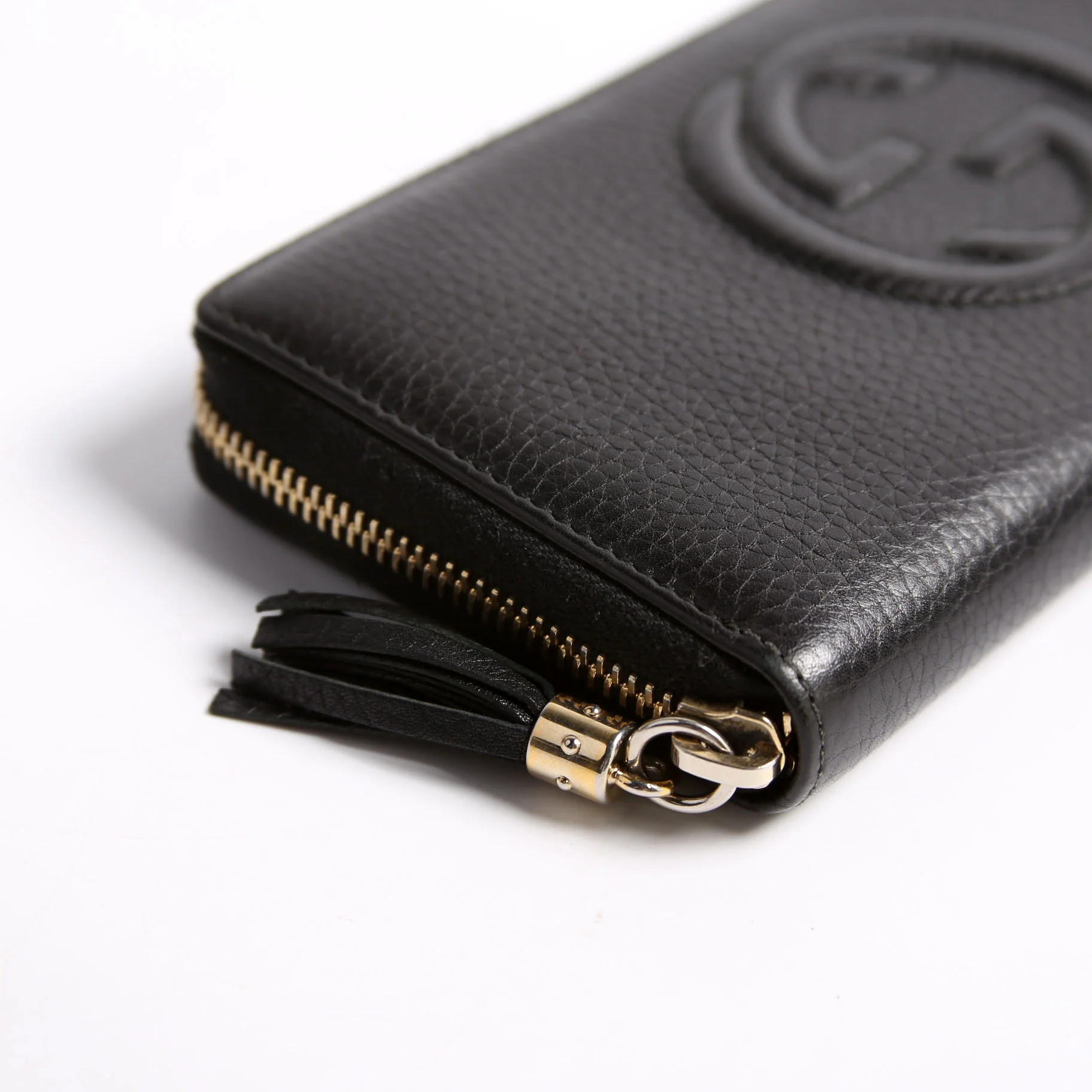 308004 Soho Zippy Wallet Black - Image 4