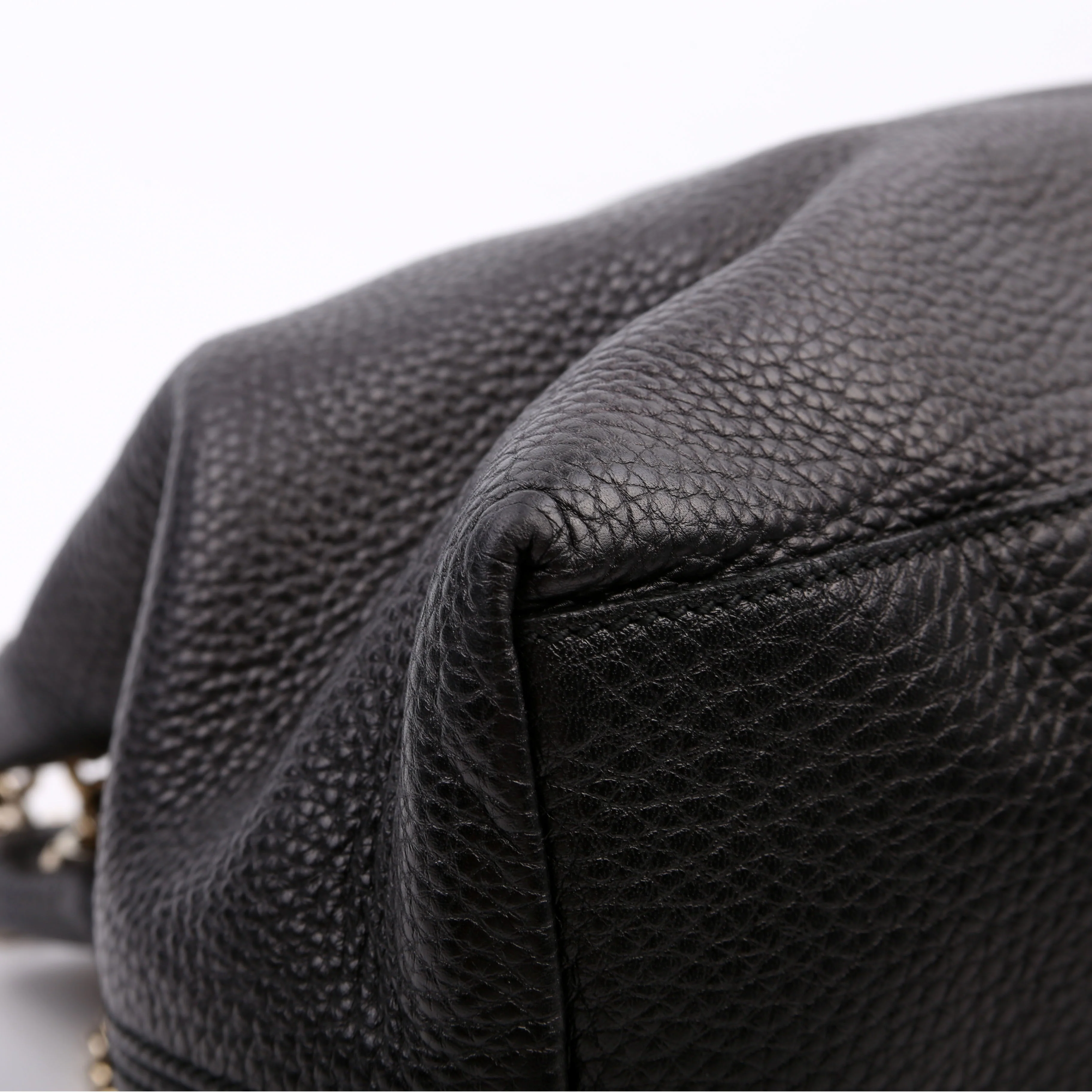 308982 Soho Leather Shoulder Medium Black - Image 4