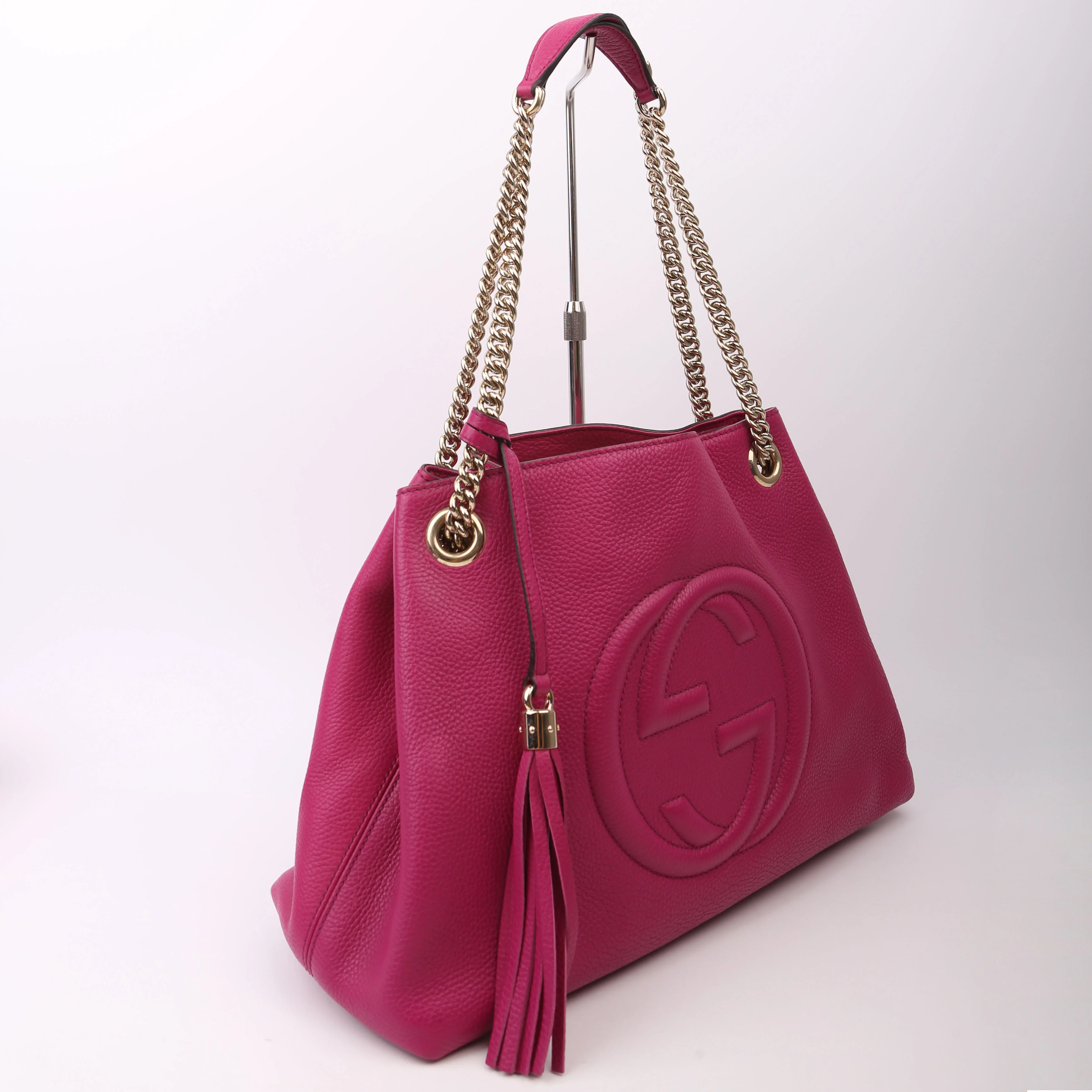 308982 Soho Leather Shoulder Medium Magenta - Image 2