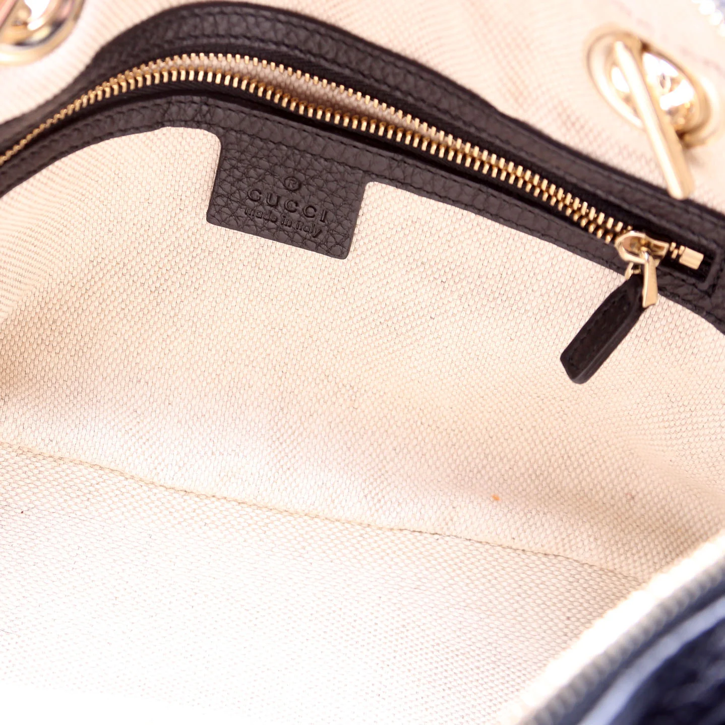 308983 Soho Chain Shoulder Bag Black - Image 7