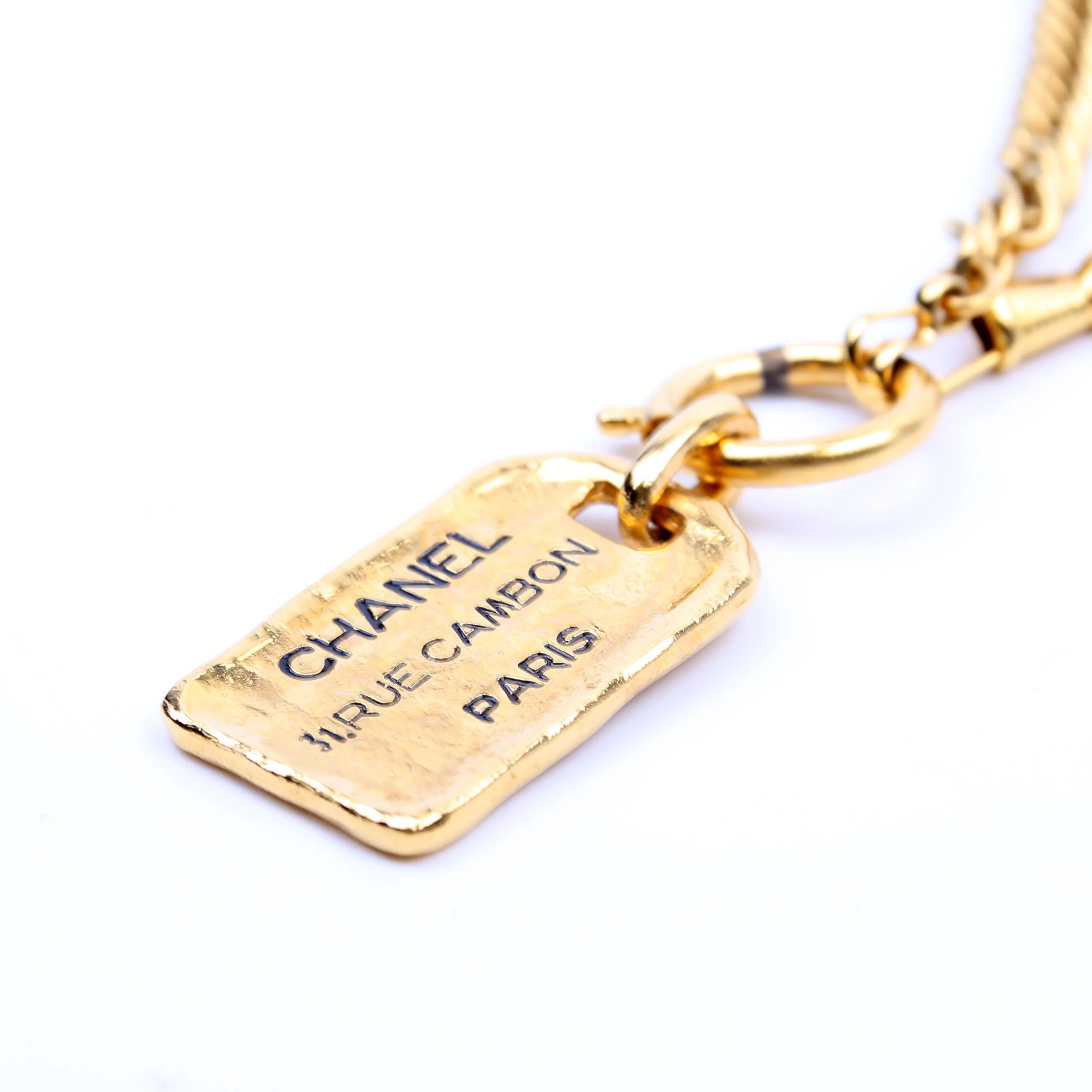 31 Rue Cambon Necklace Gold - Image 3