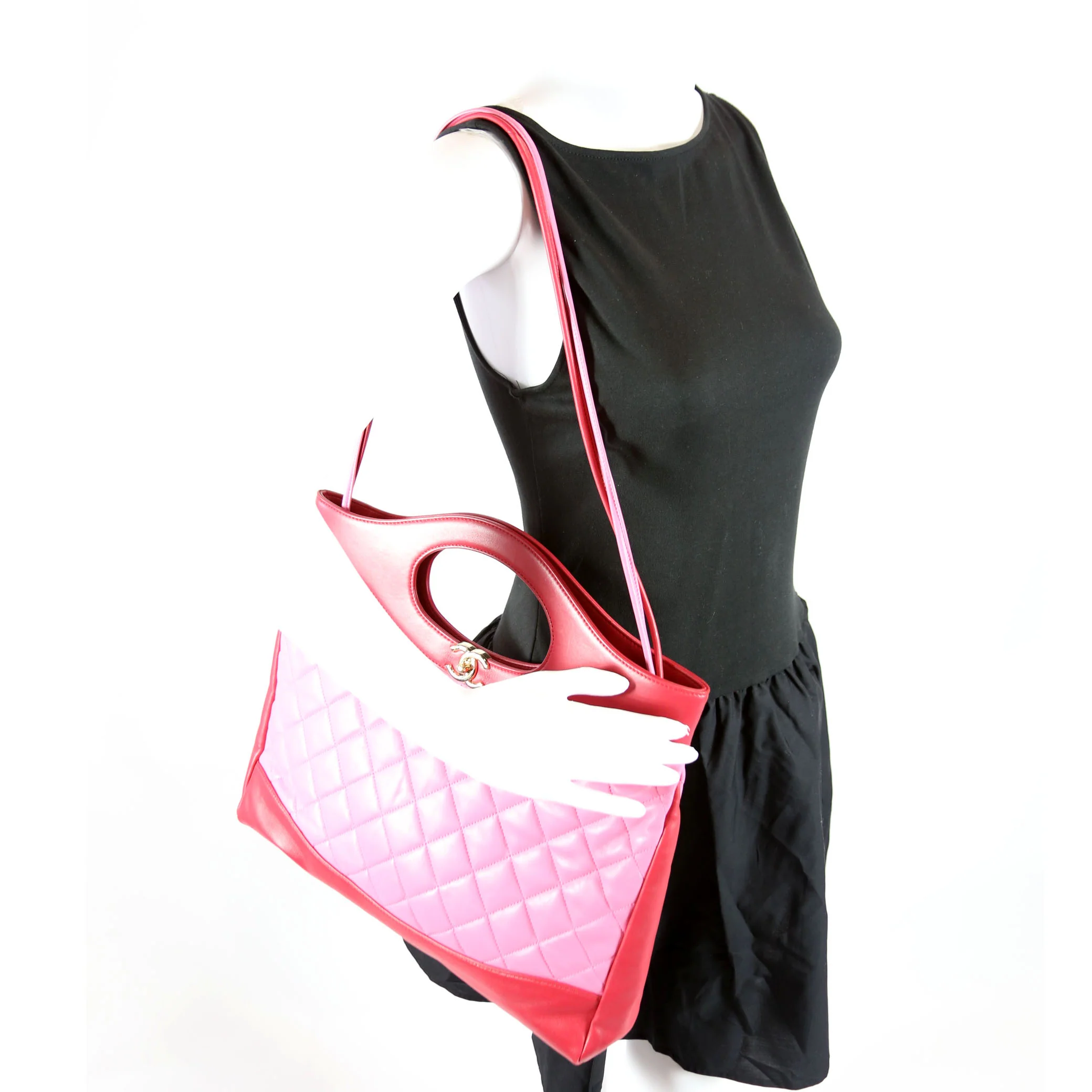 31 Shopping Bag Large Lambskin 26M Pink/Red - Image 10