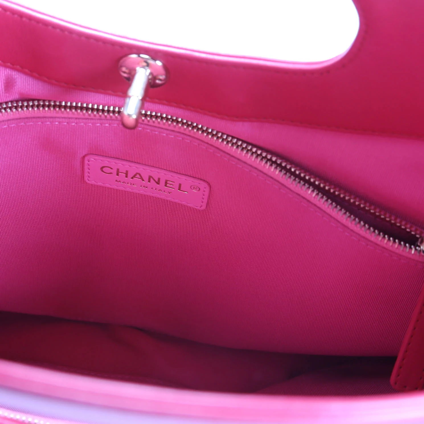 31 Shopping Bag Large Lambskin 26M Pink/Red - Image 7